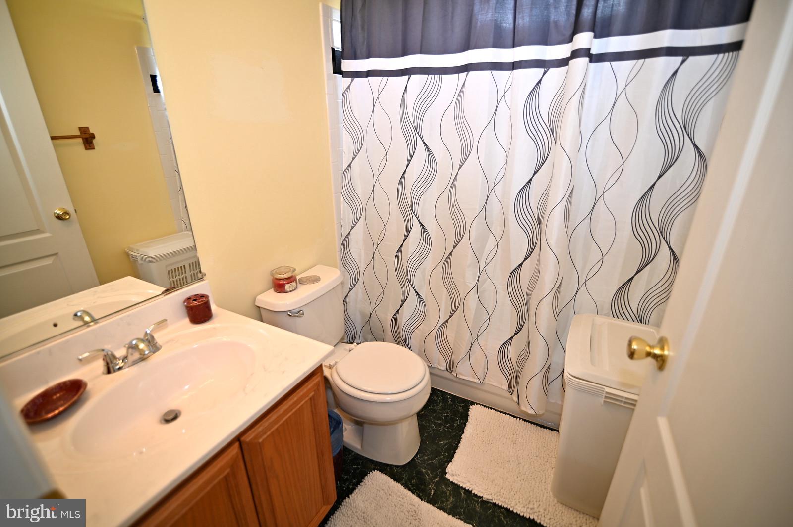 CEDAR TREE - Residential