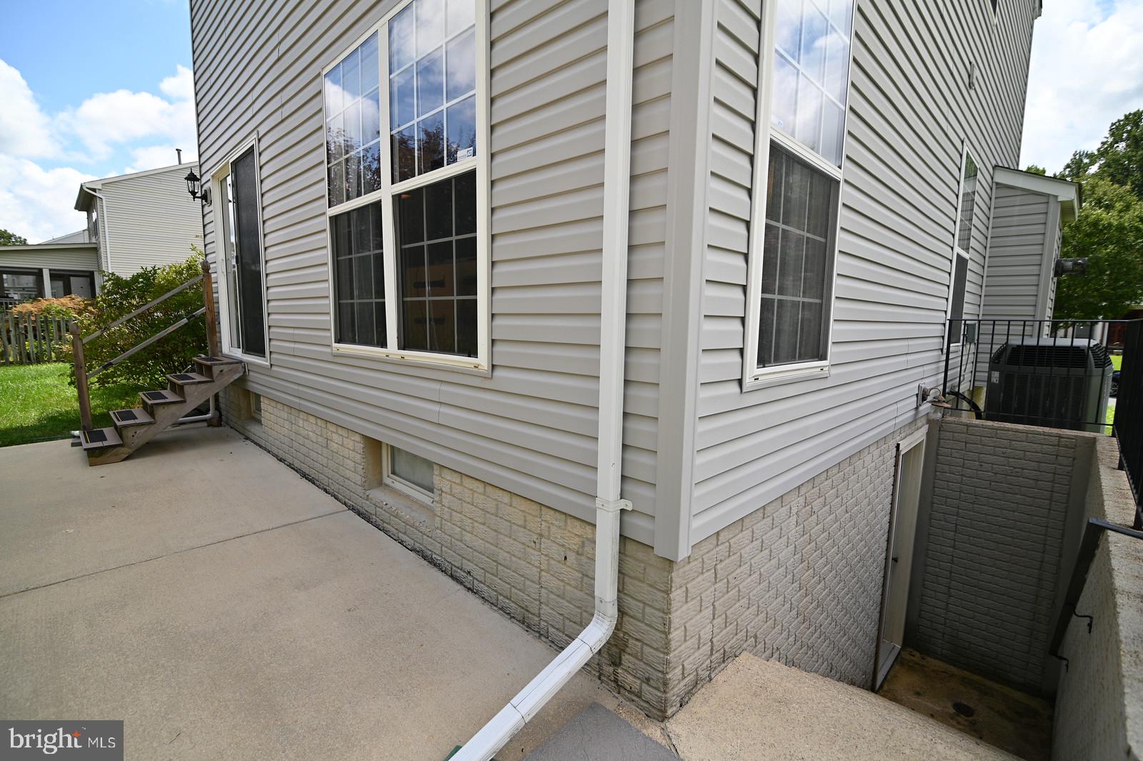 CEDAR TREE - Residential