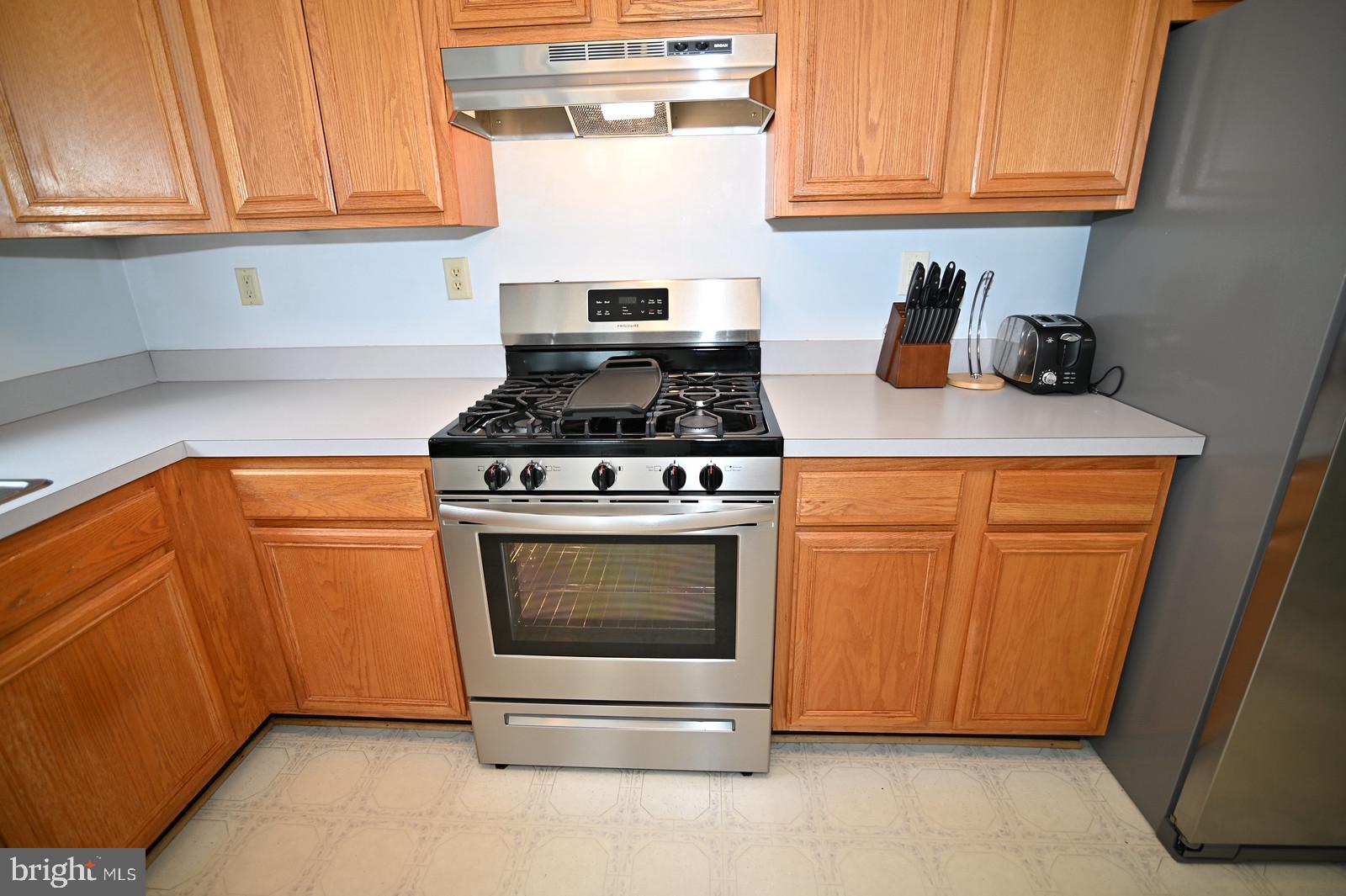 CEDAR TREE - Residential