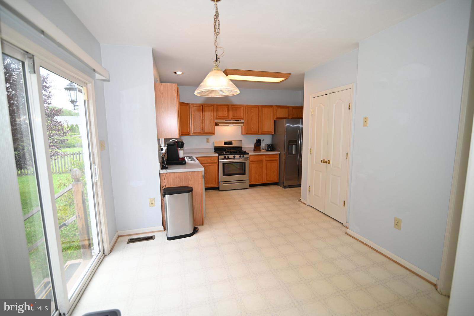 CEDAR TREE - Residential