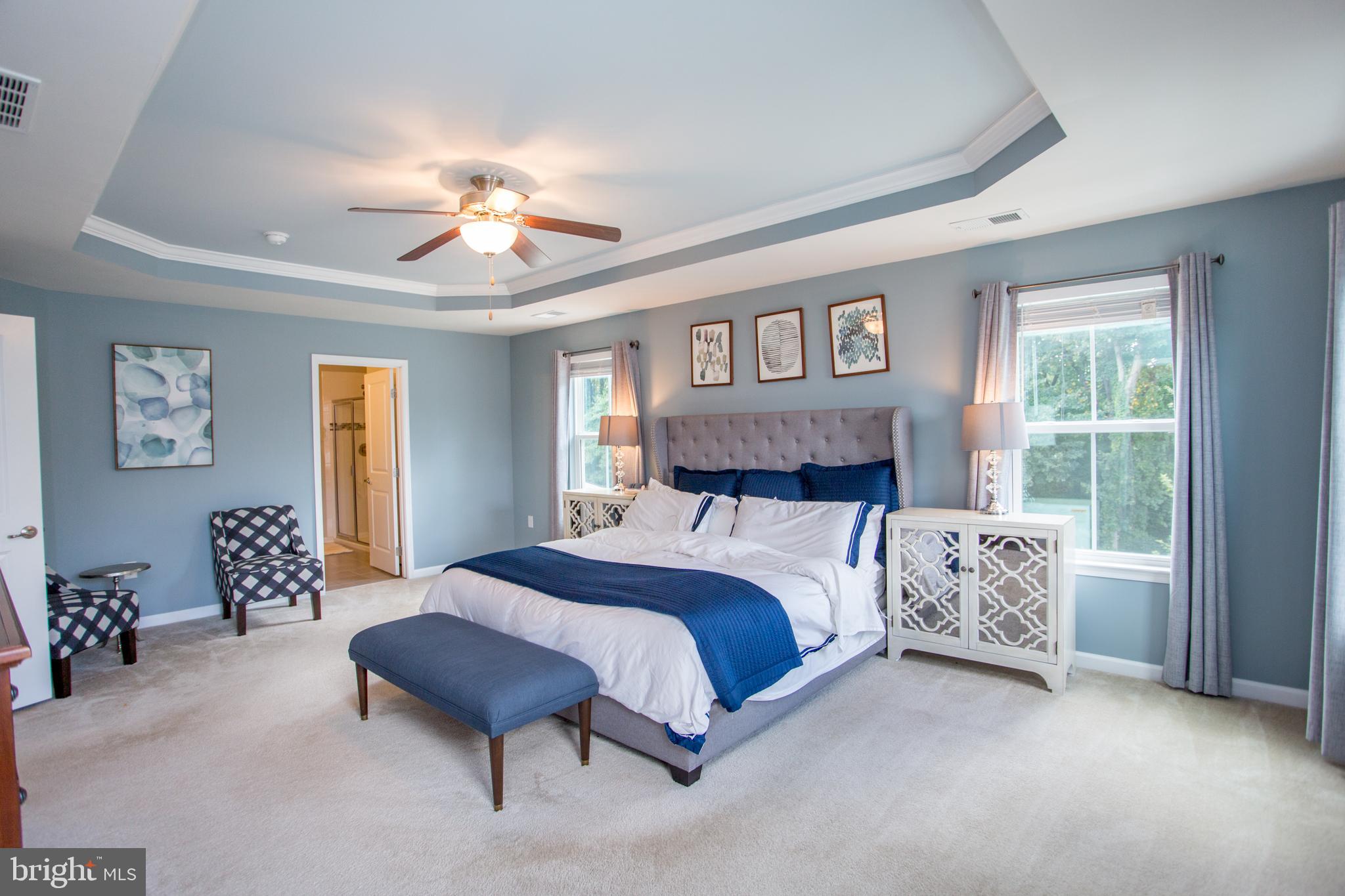 HIDDEN OAKS - Residential