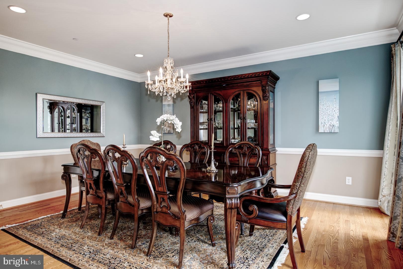 WHITEGATE - Residential