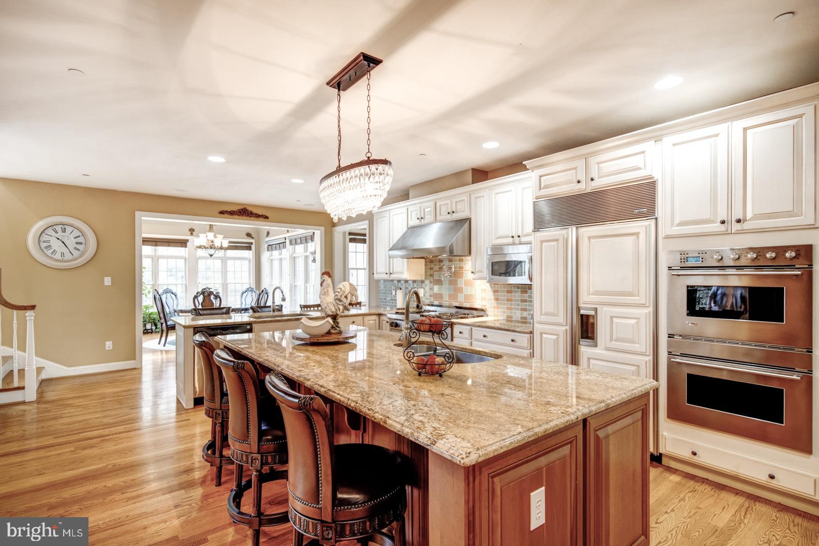 WHITEGATE - Residential