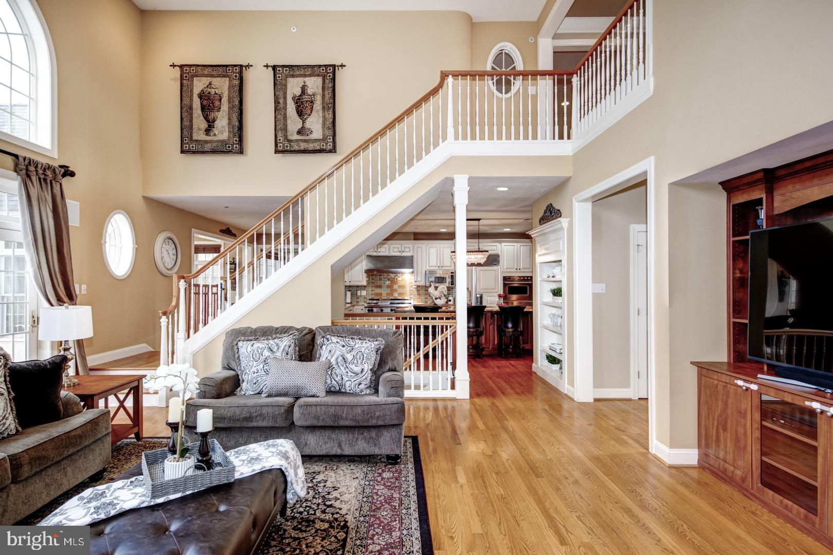 WHITEGATE - Residential