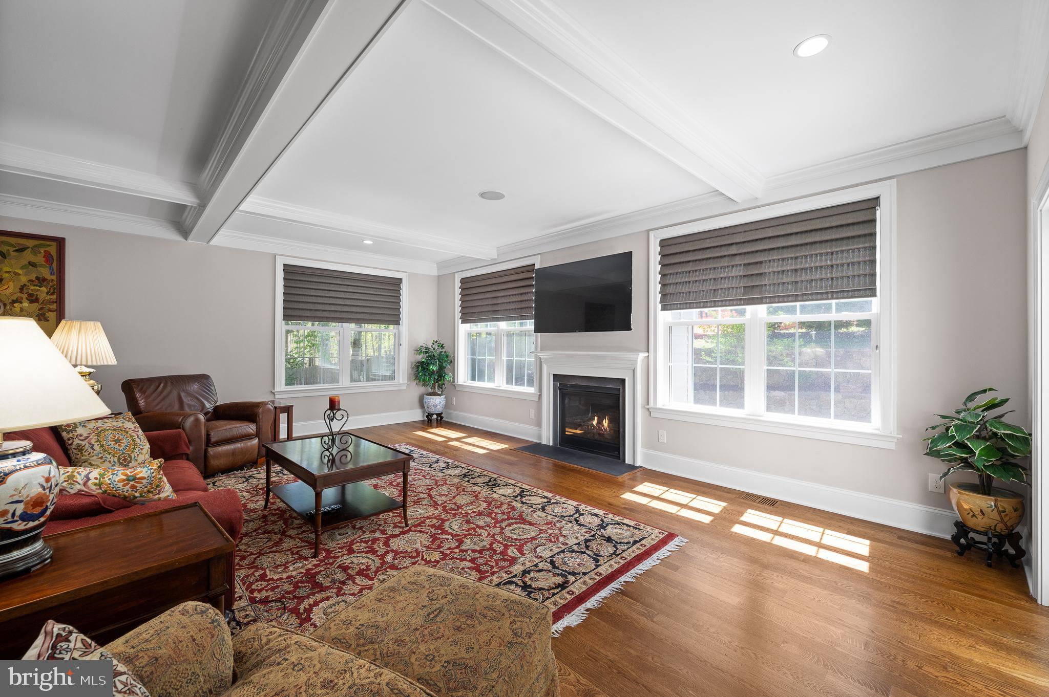 AVONWOOD - Residential