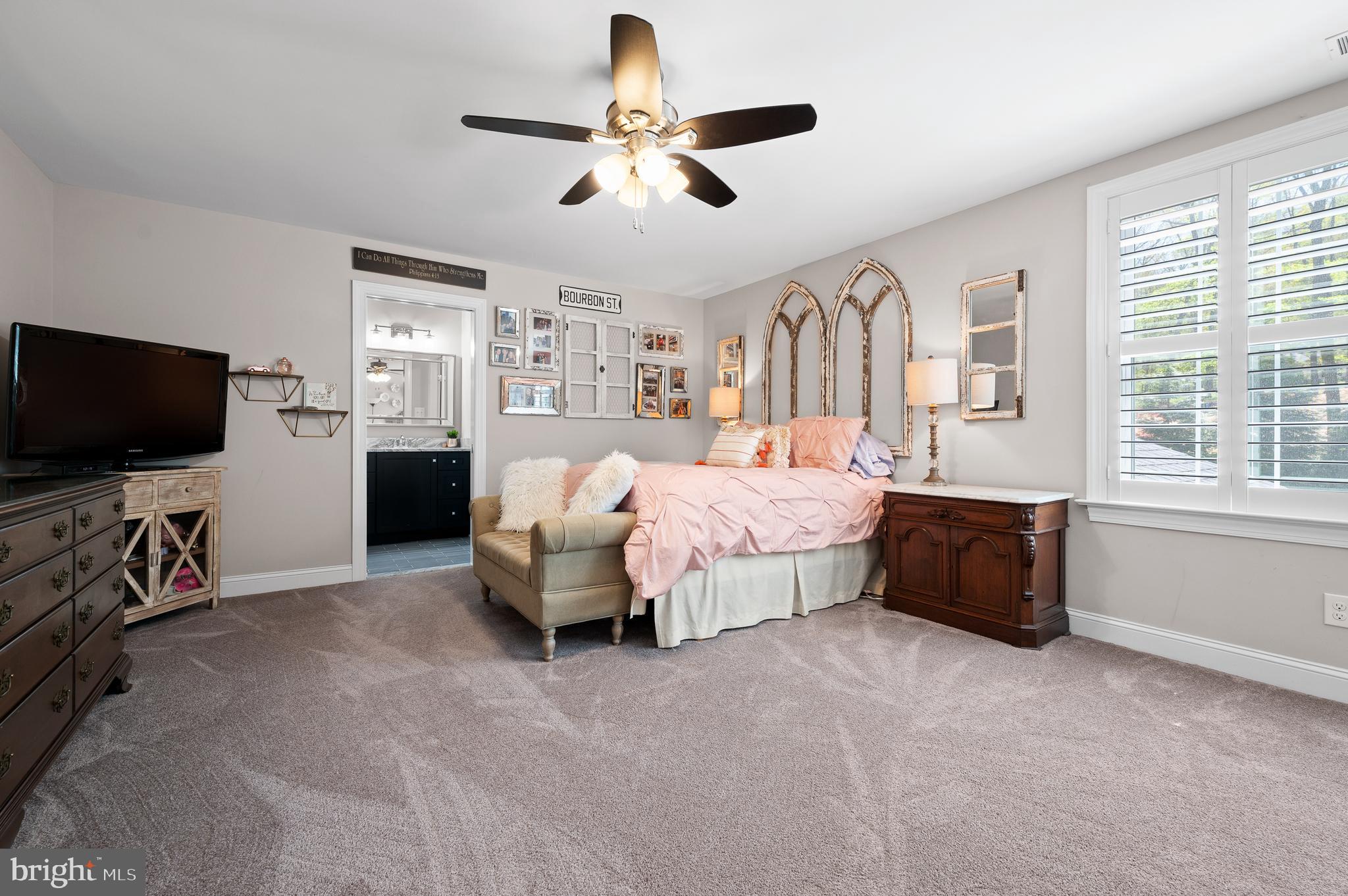 AVONWOOD - Residential