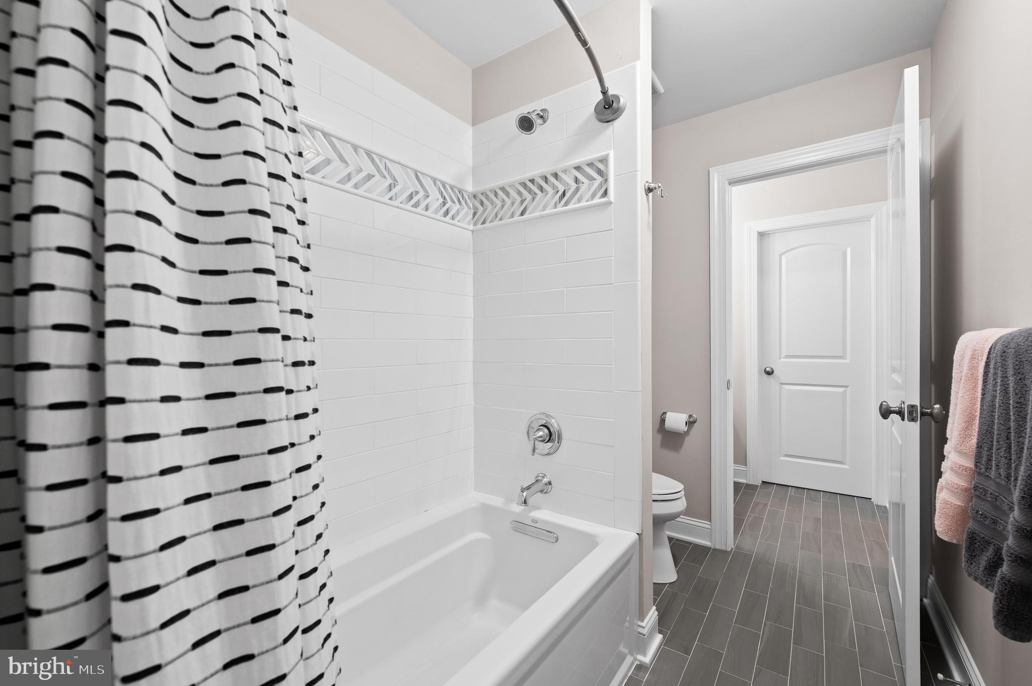 AVONWOOD - Residential