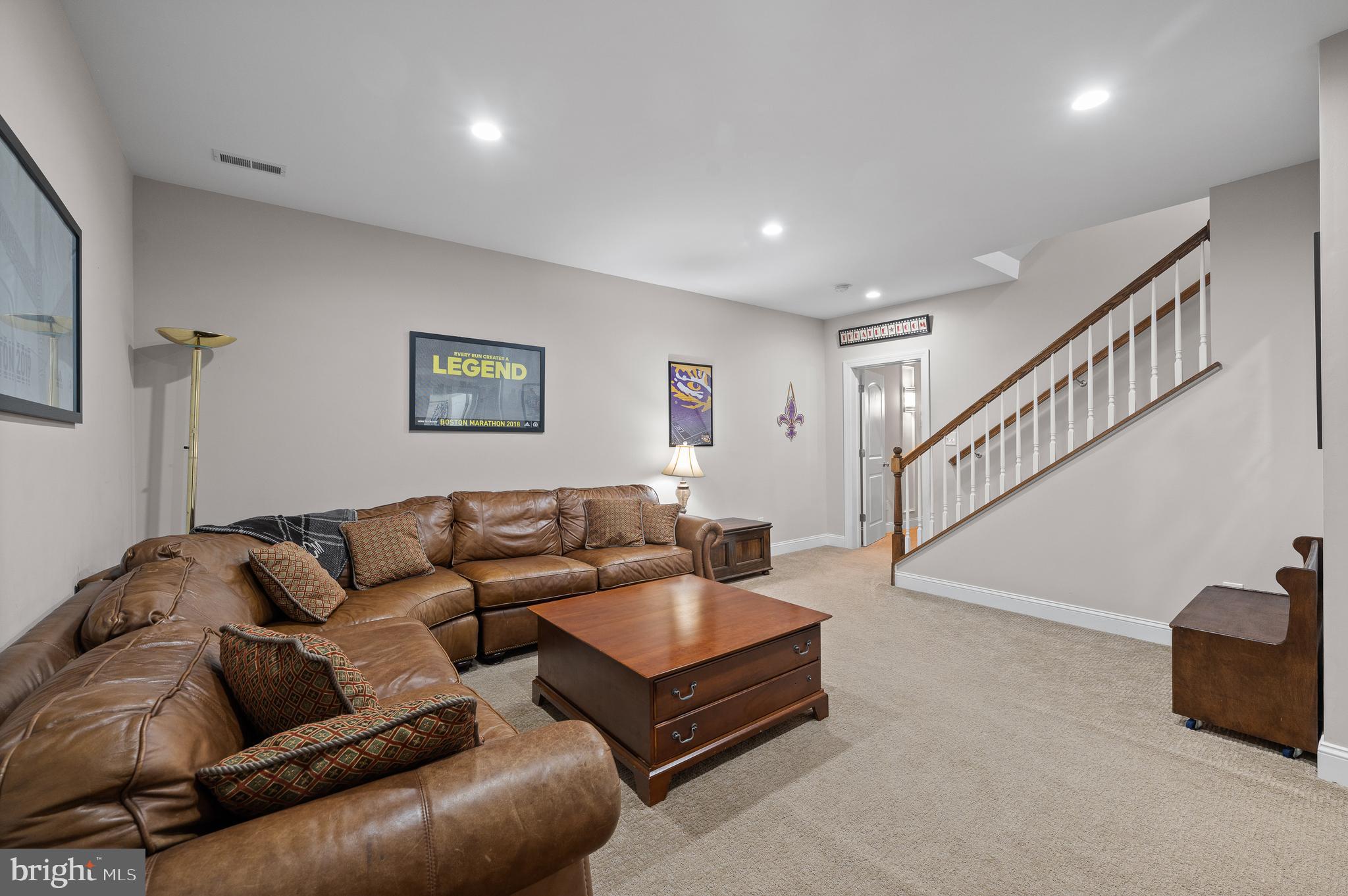 AVONWOOD - Residential