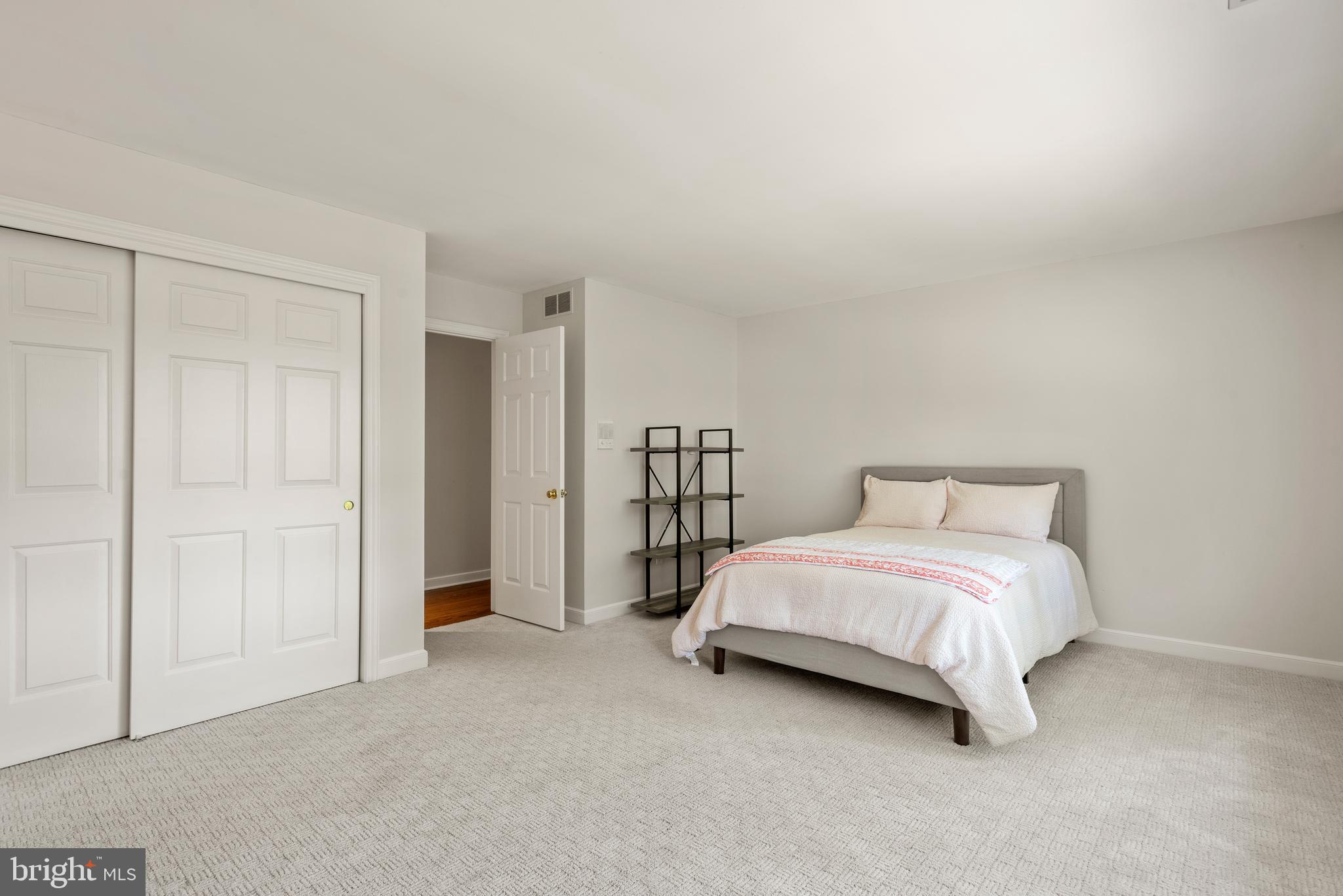 STERLING HEIGHTS - Residential