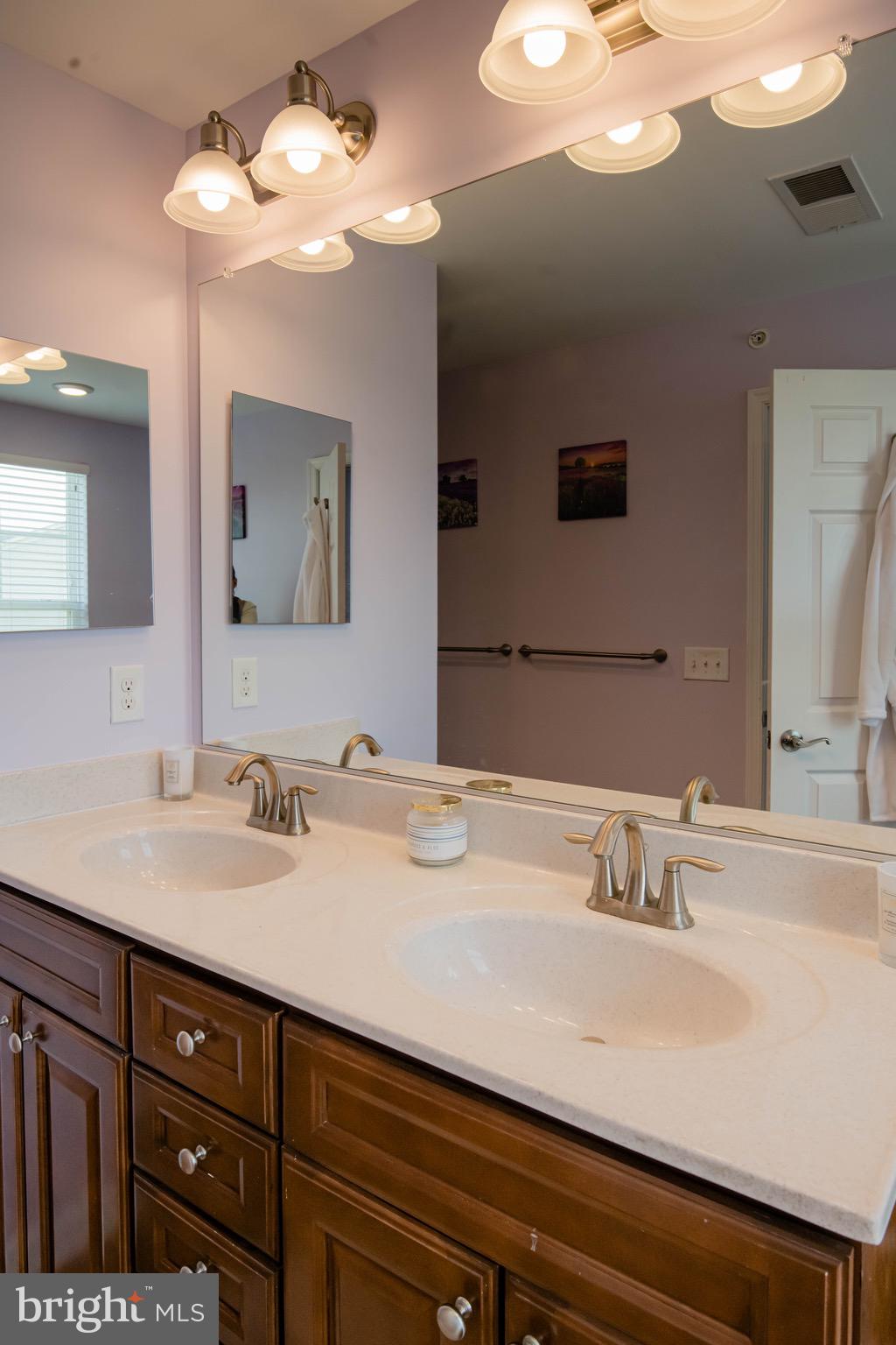 EAST GATE 3 CONDOMINIUM - Residential