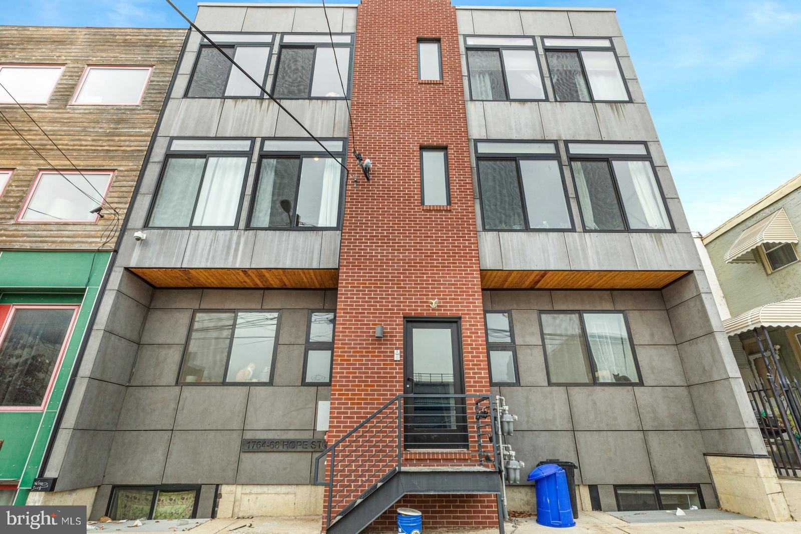 OLDE KENSINGTON - Residential Lease