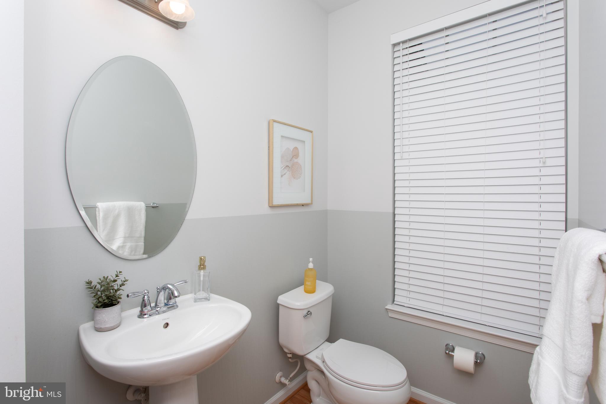 OAK CREEK CLUB - Residential