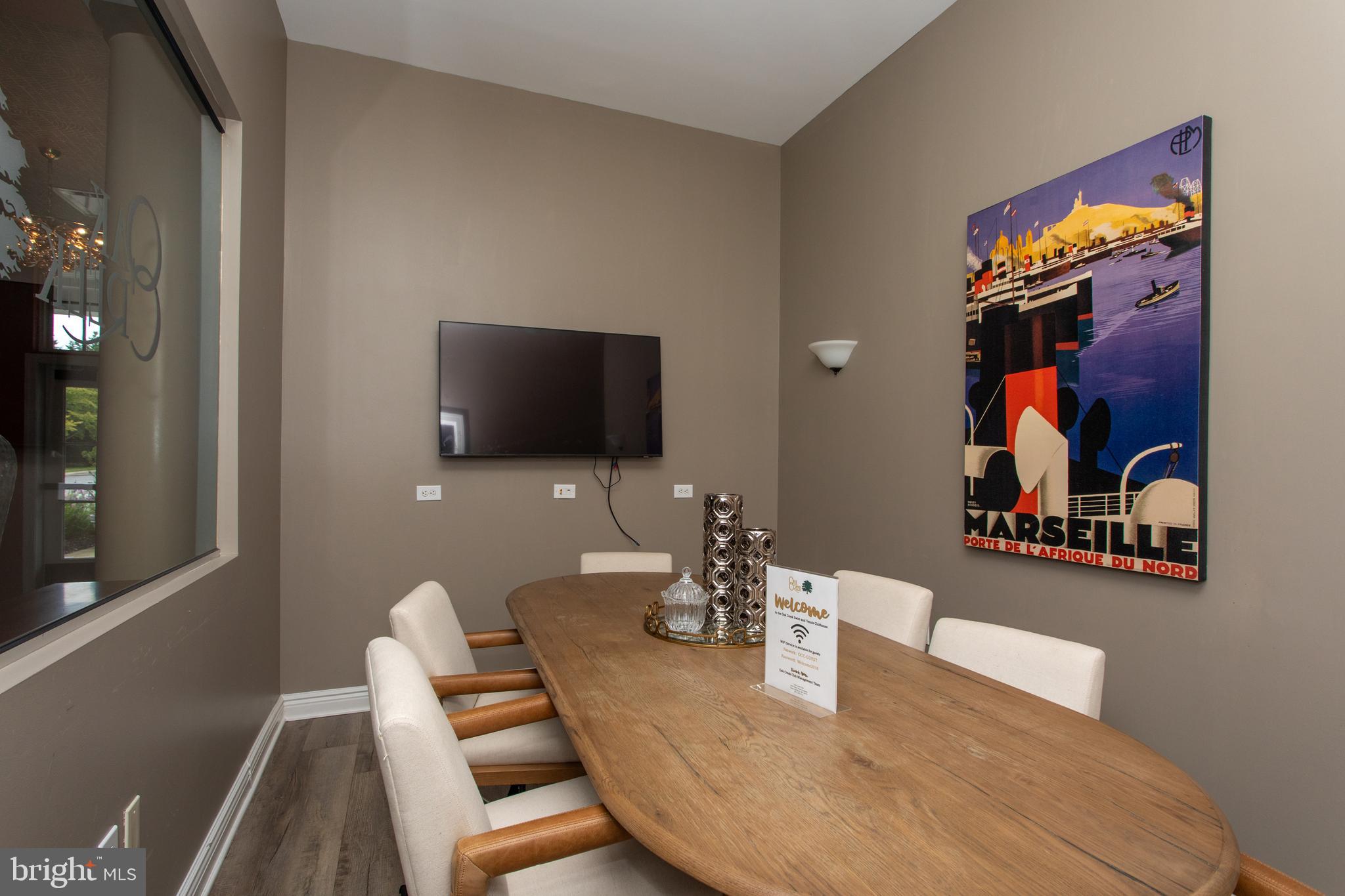 OAK CREEK CLUB - Residential