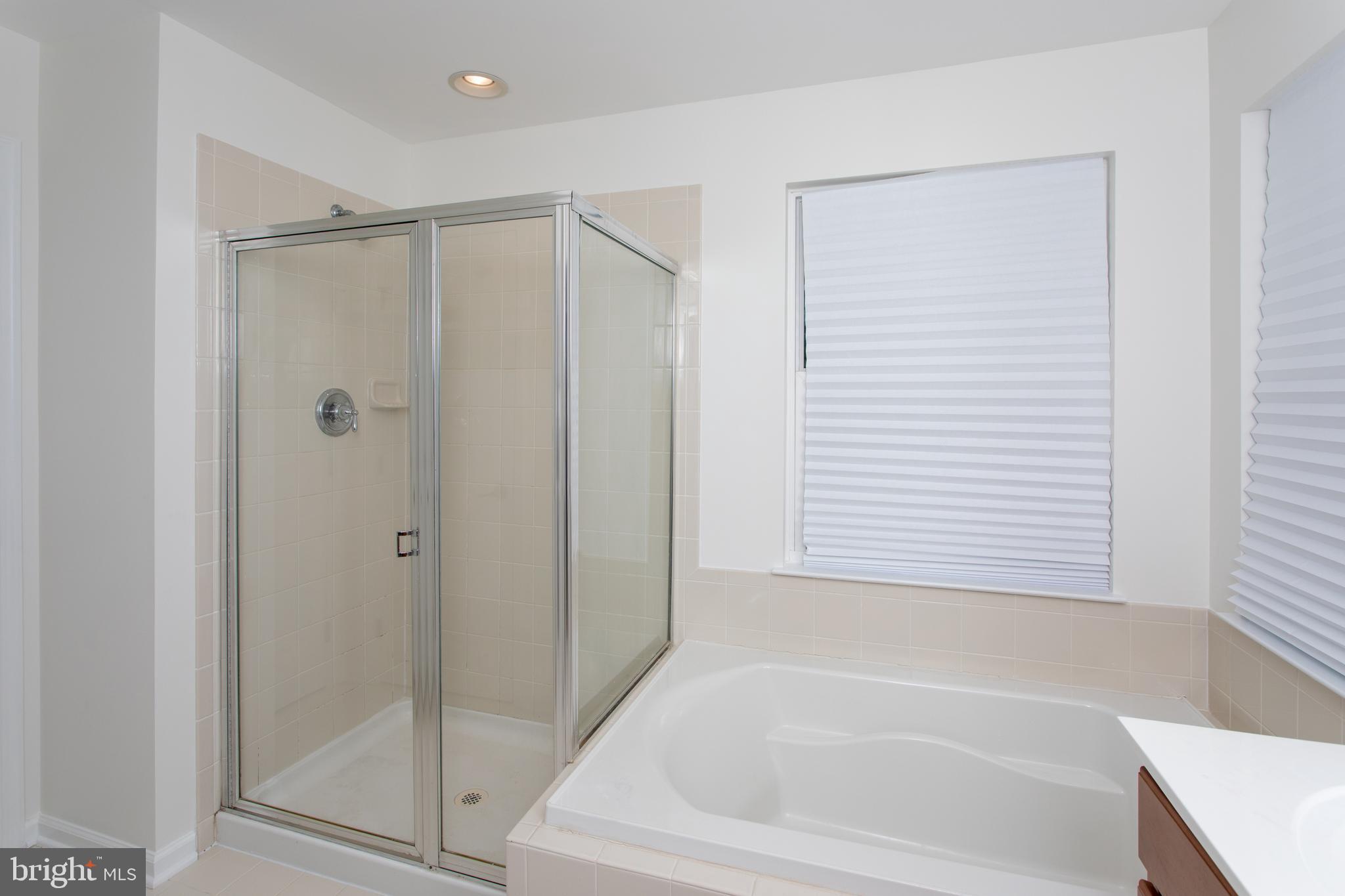 OAK CREEK CLUB - Residential