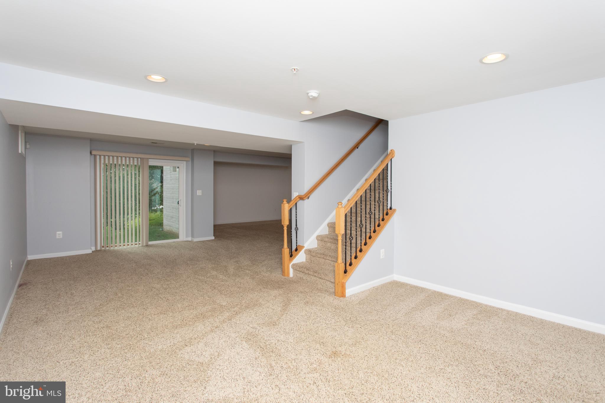 OAK CREEK CLUB - Residential