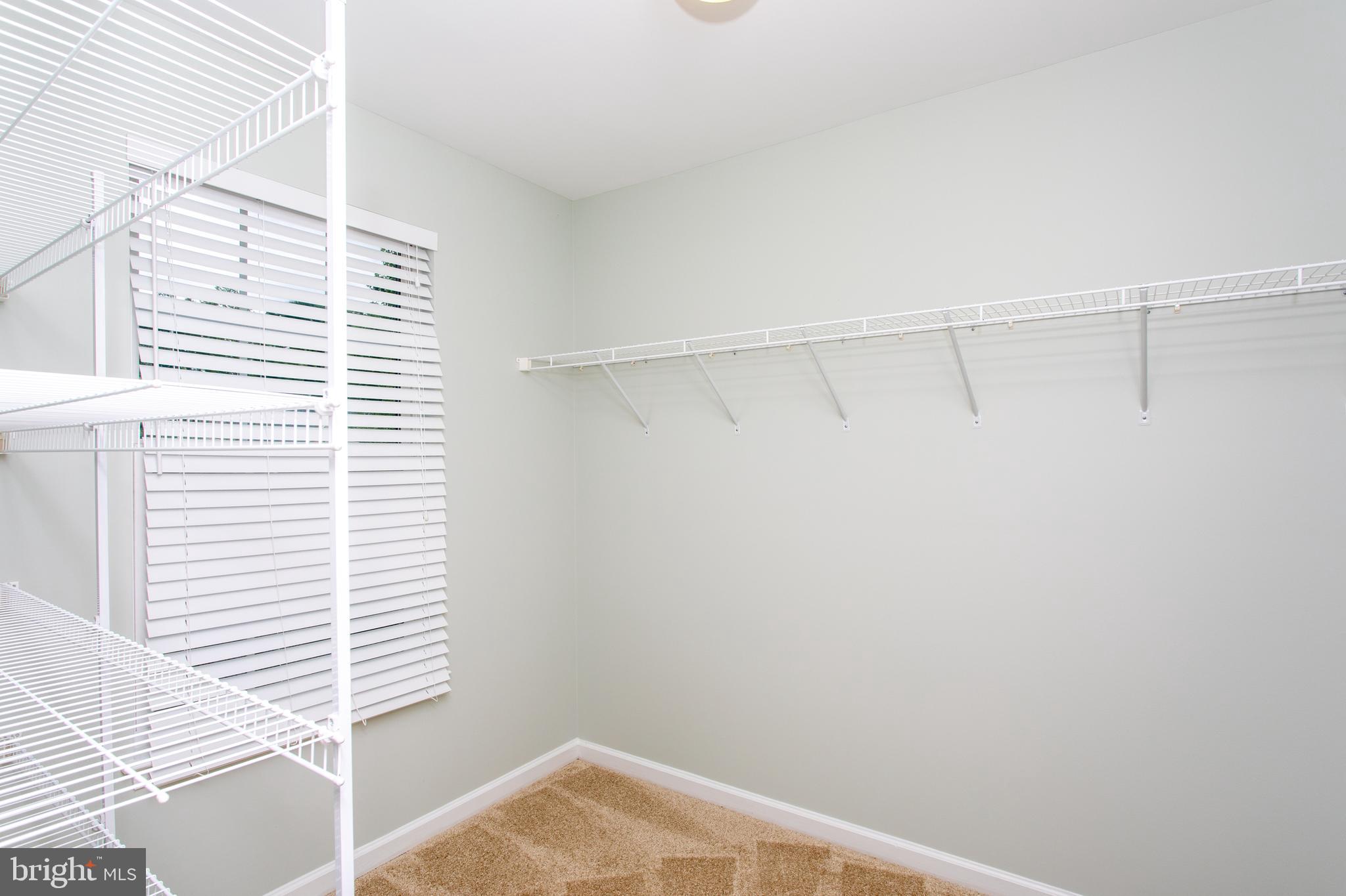 OAK CREEK CLUB - Residential