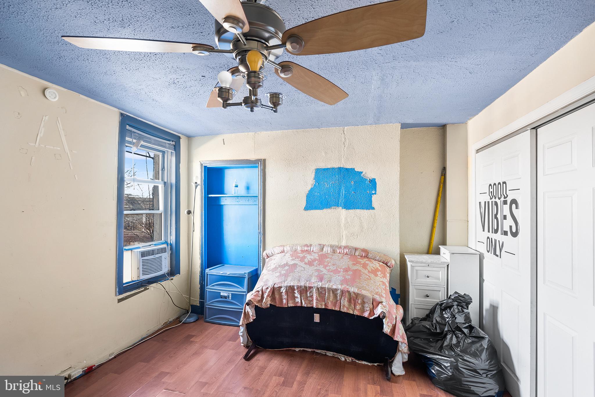 NORRIS SQUARE - Residential