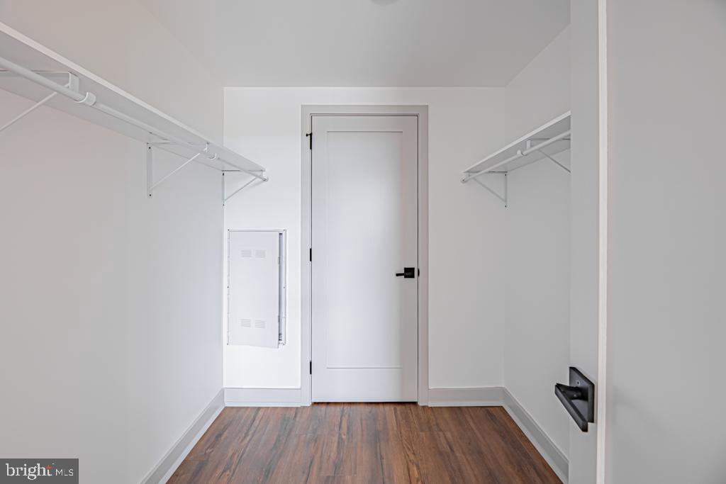 ROXBOROUGH - Residential Lease