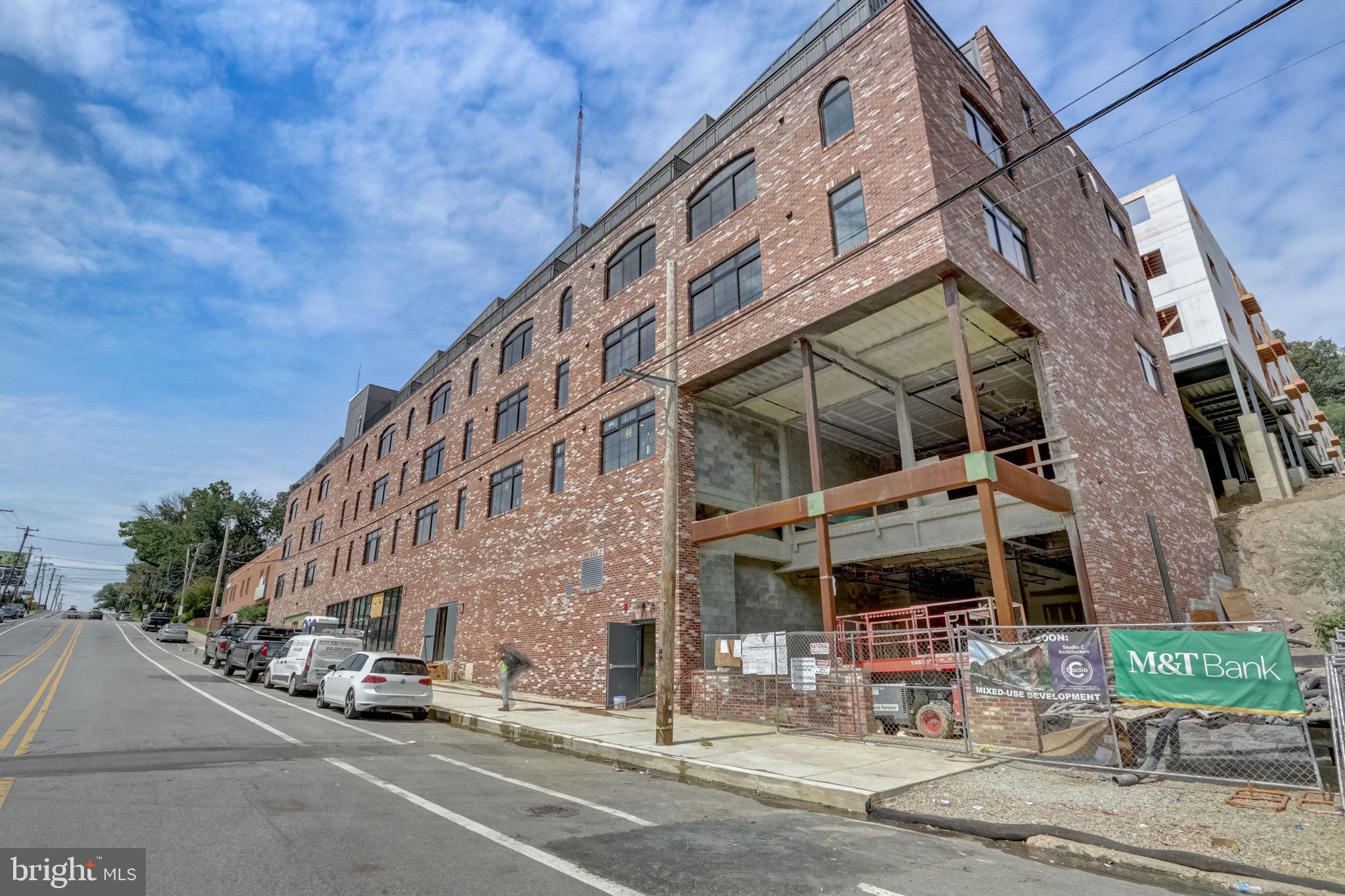 ROXBOROUGH - Residential Lease