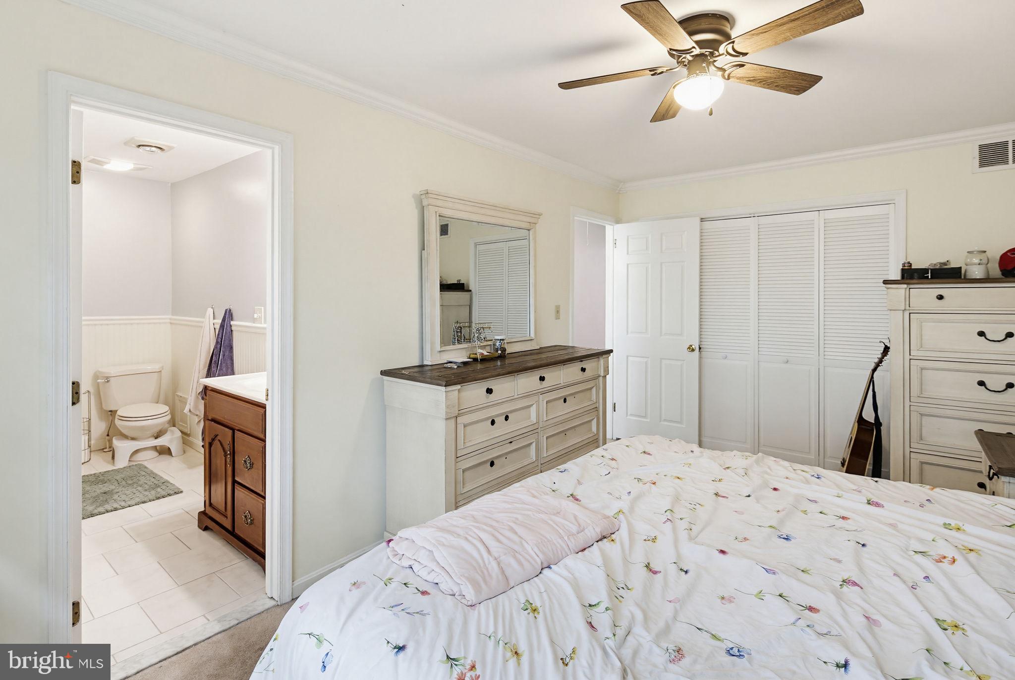 OAK HILL - Residential