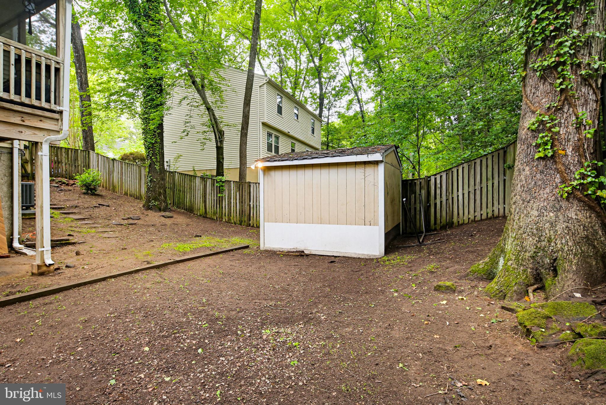 OAK HILL - Residential