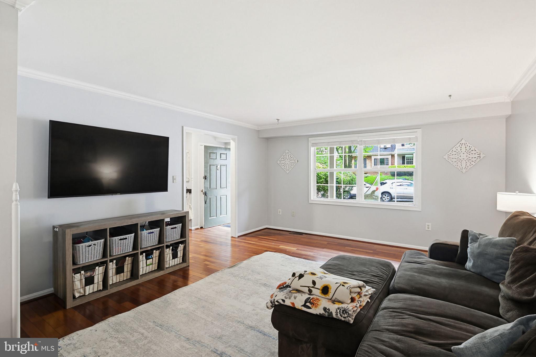 OAK HILL - Residential