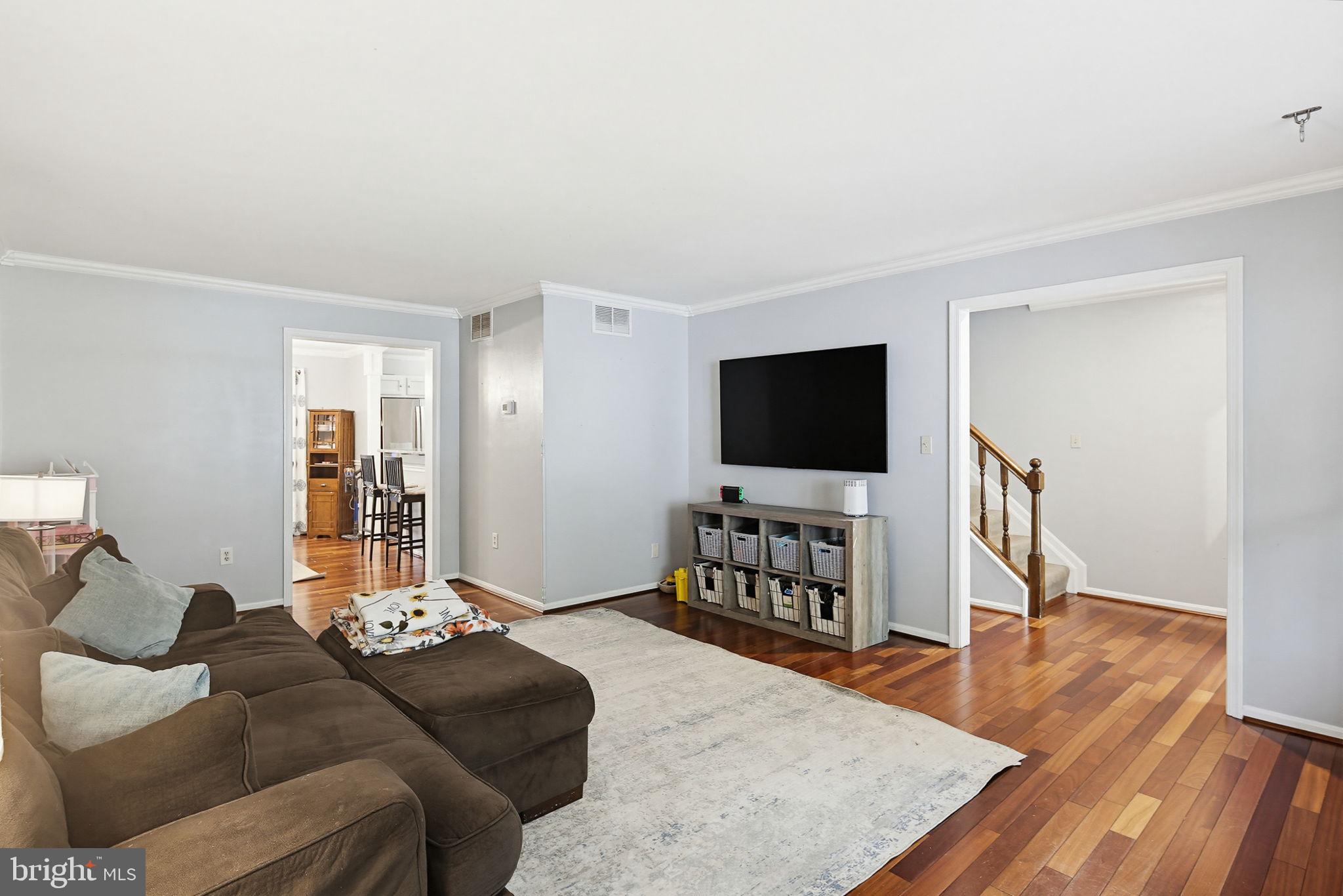 OAK HILL - Residential