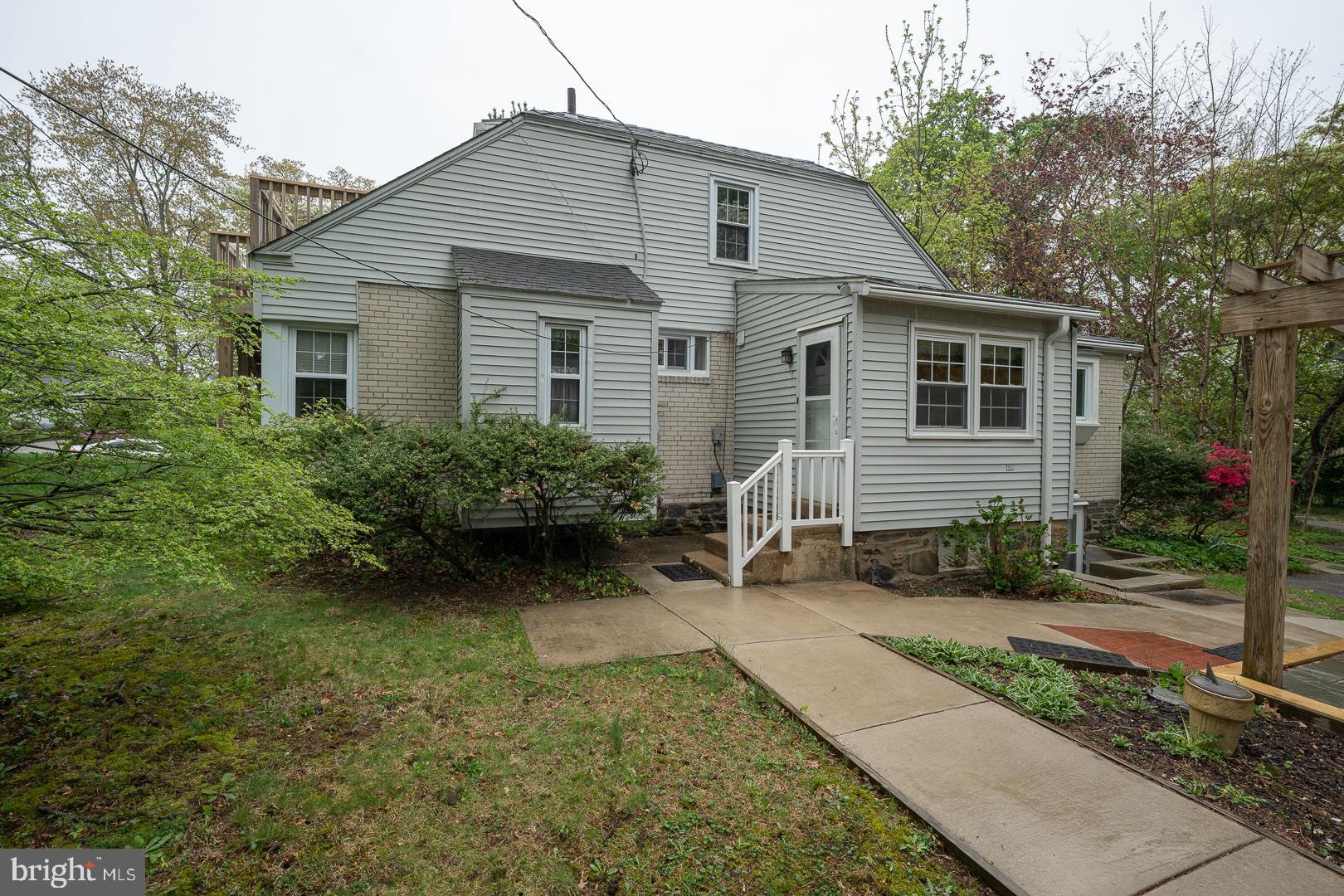 BRYN MAWR - Residential