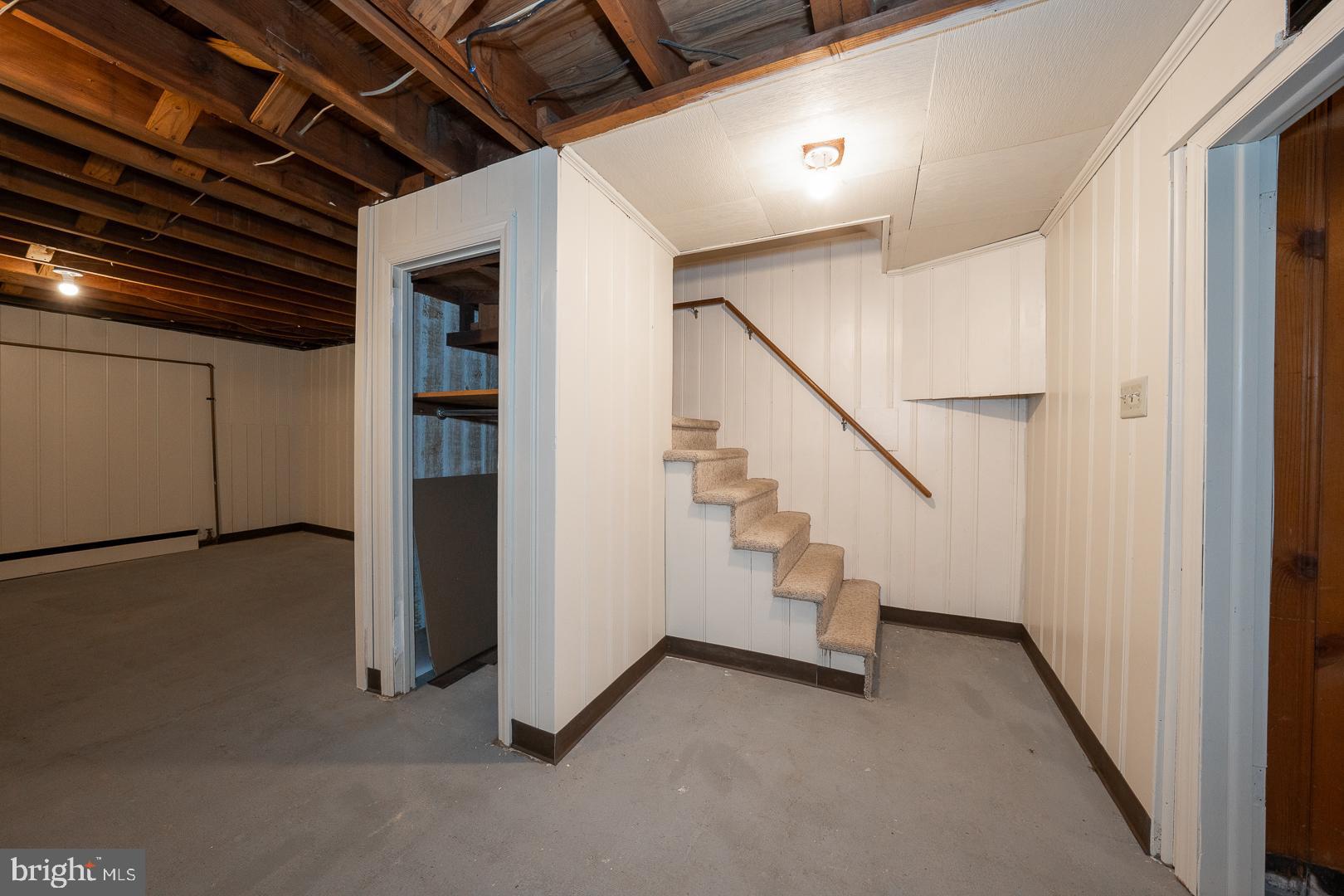 BRYN MAWR - Residential