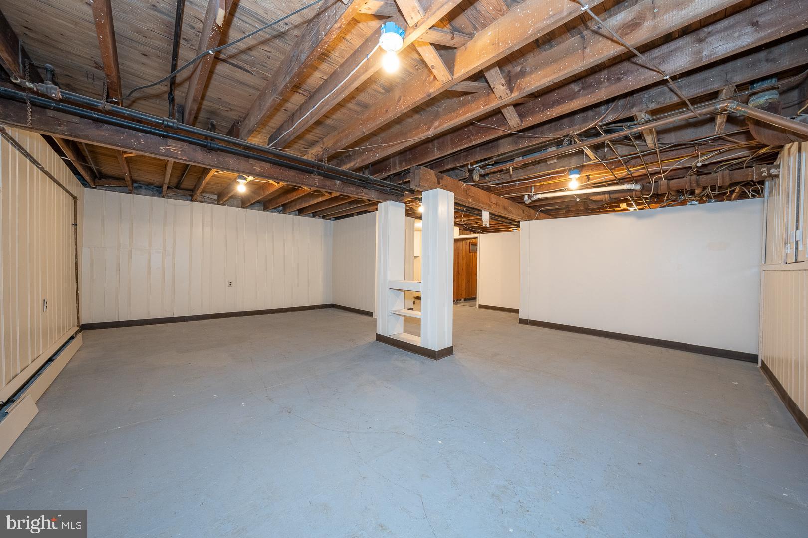 BRYN MAWR - Residential