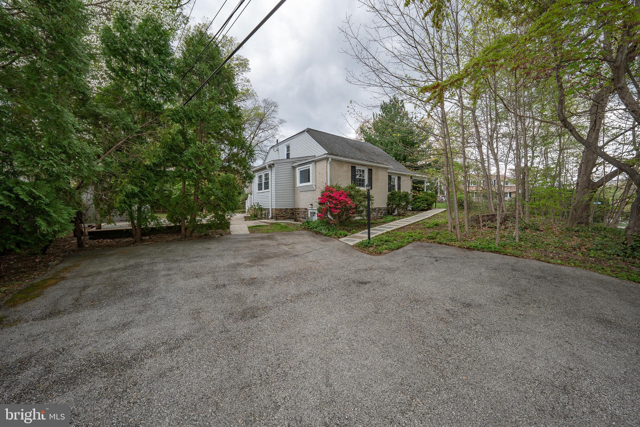 BRYN MAWR - Residential