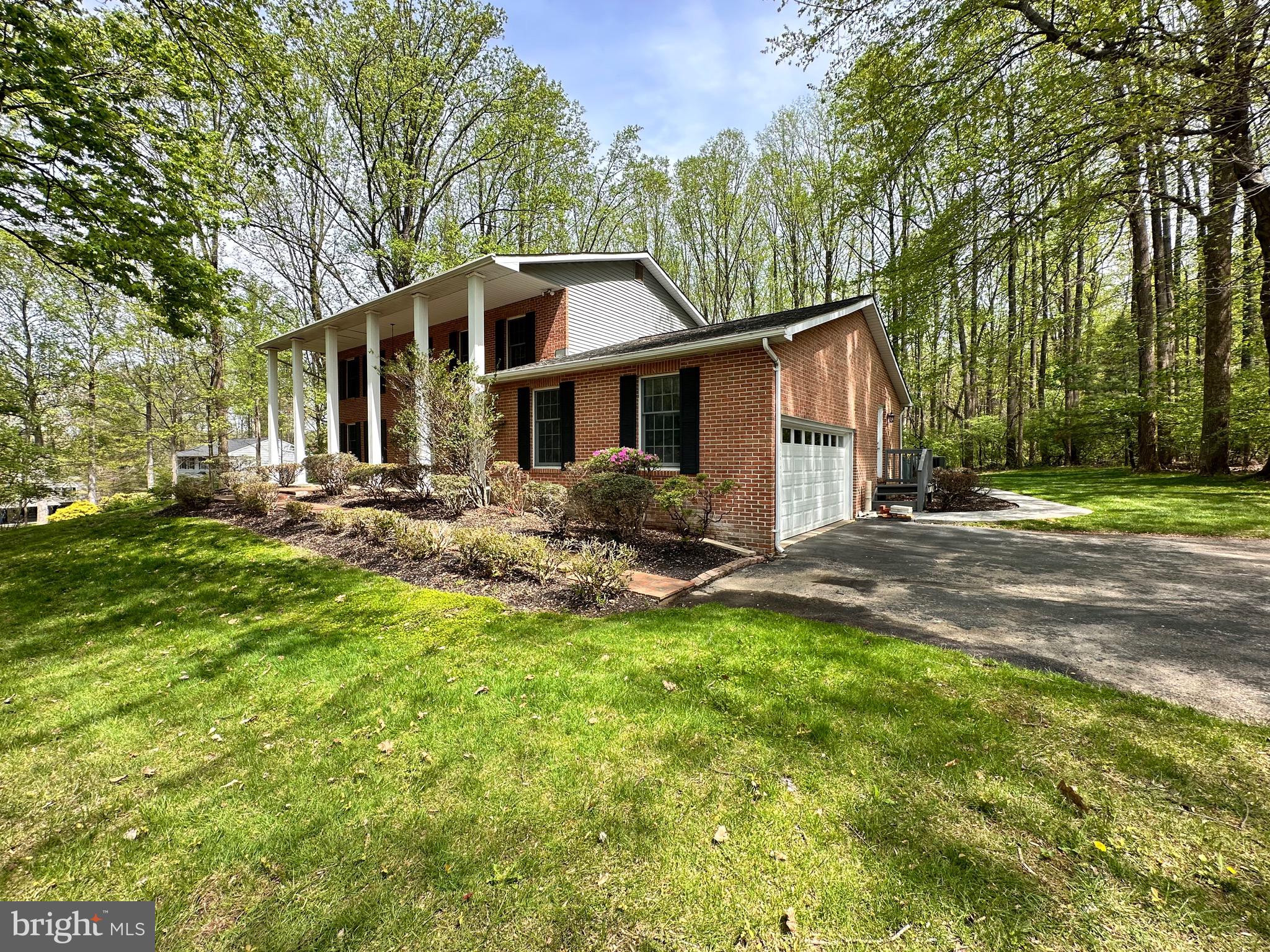 13 CONSTANTINE DRIVE