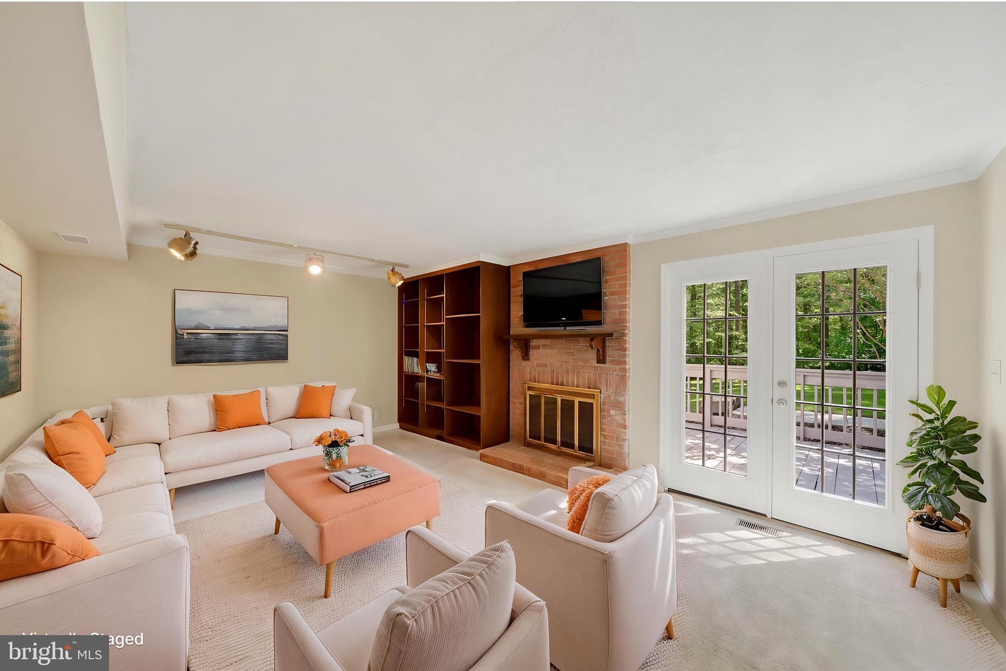 MERRYMANS MILL - Residential