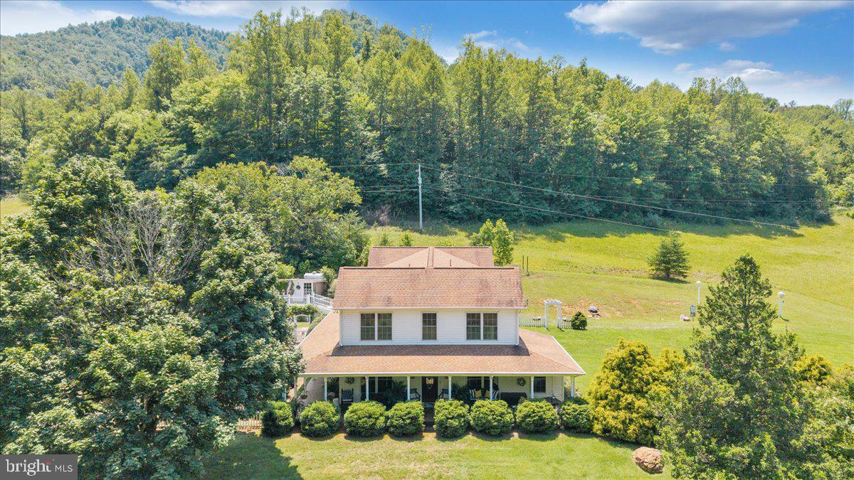 2170 LONE IVY ROAD