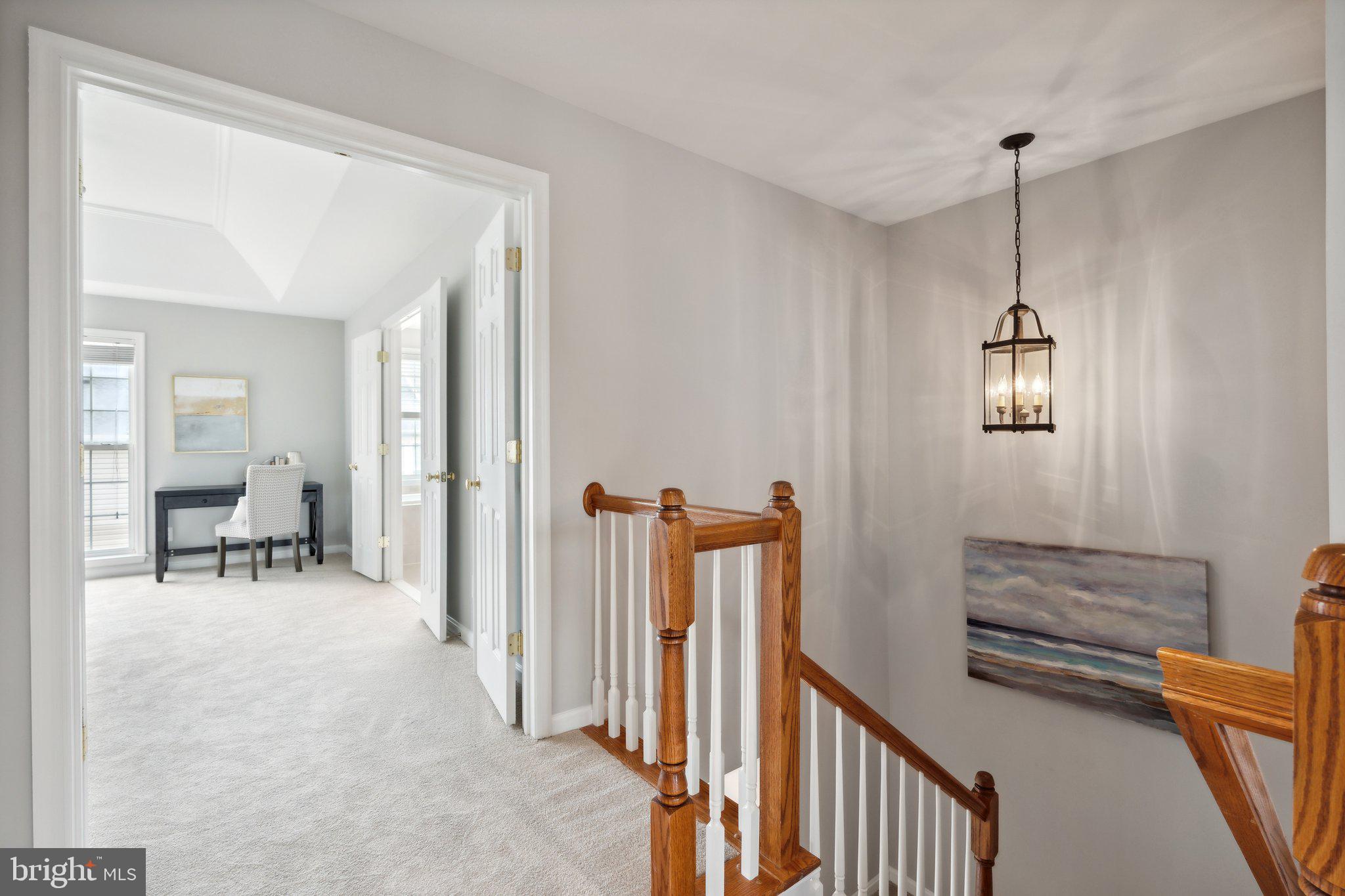 LAUREL HILL LANDBAY - Residential