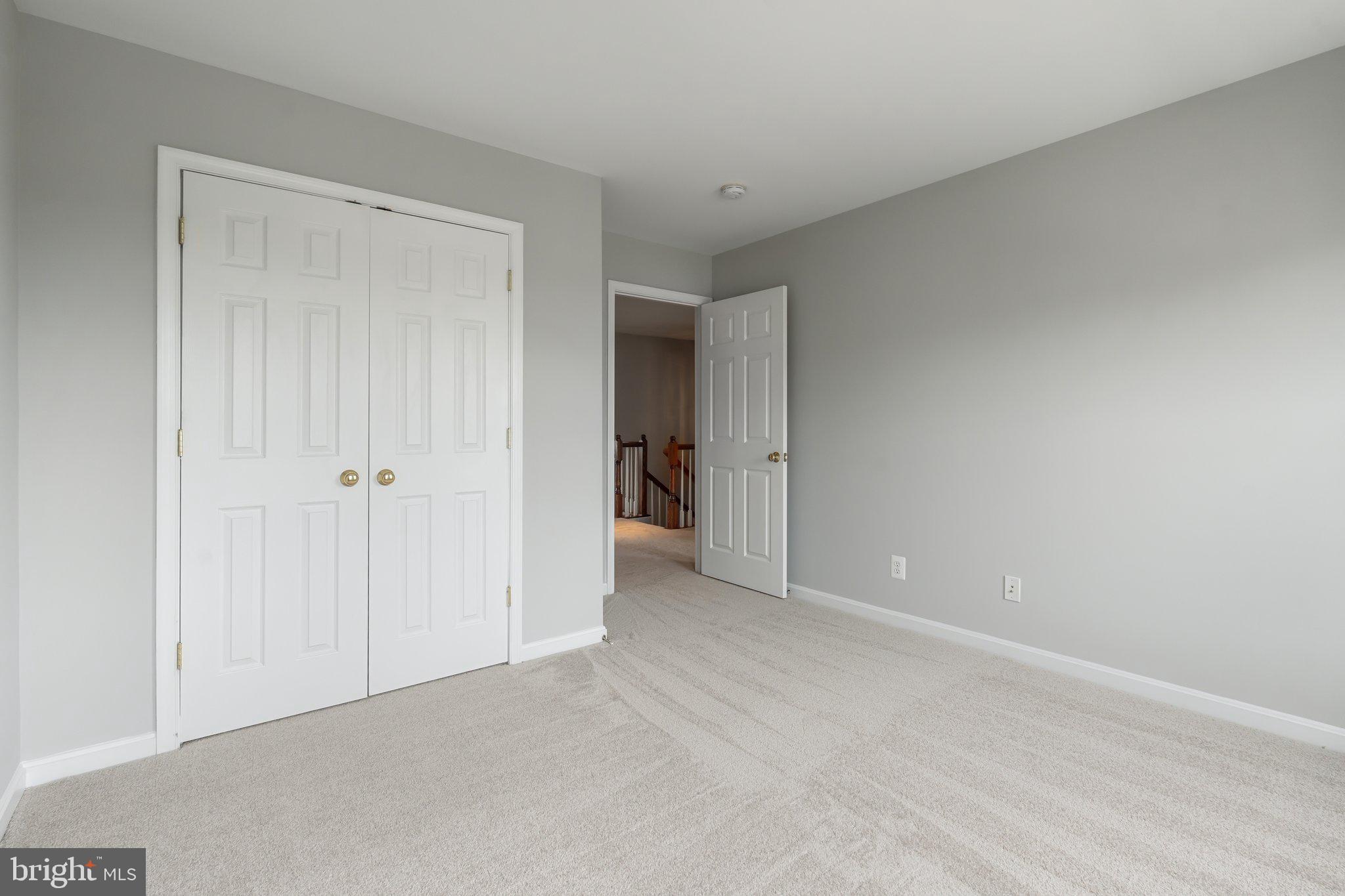 LAUREL HILL LANDBAY - Residential