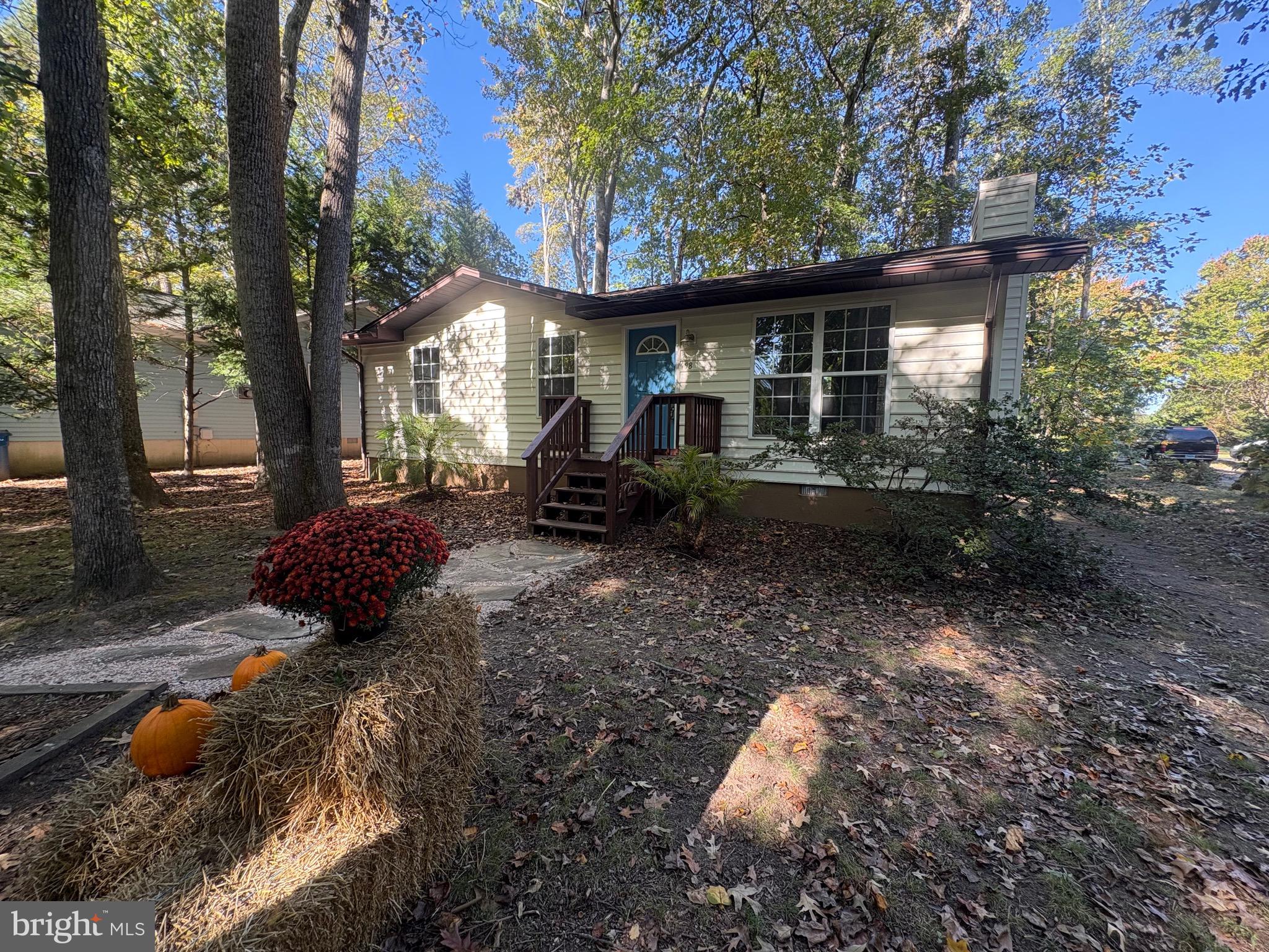 98 WHITE HORSE DRIVE