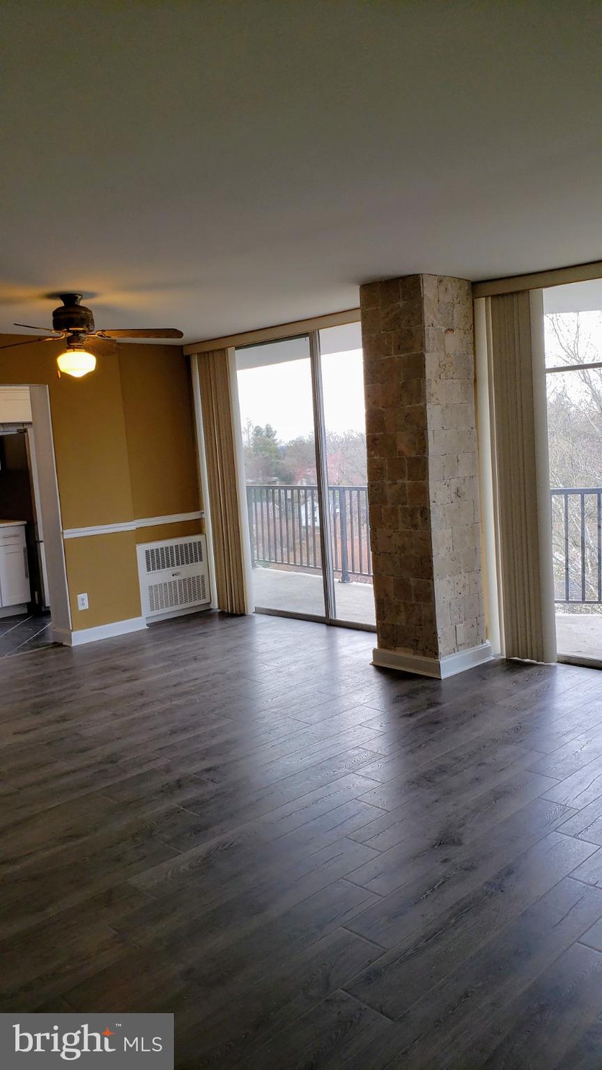 THE WATERFORD - Residential Lease