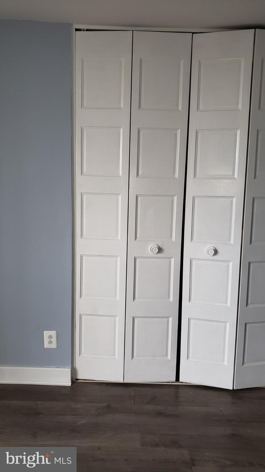 THE WATERFORD - Residential Lease