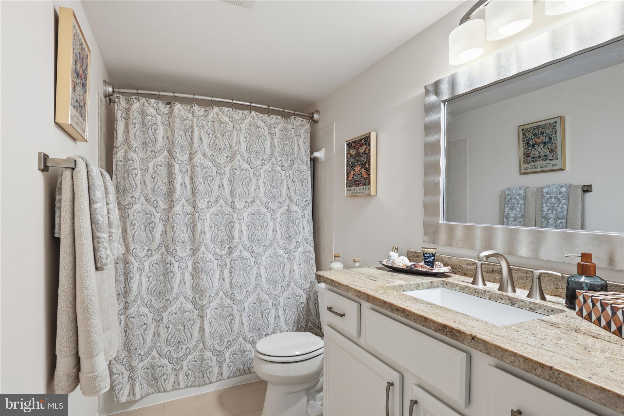 NORTHGATE CONDO - Residential
