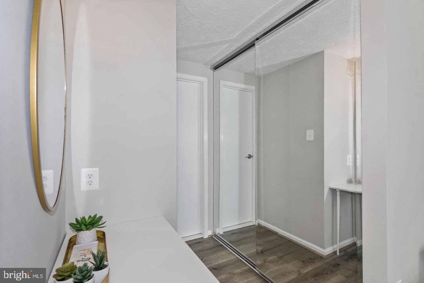 TRAILWOOD - Residential