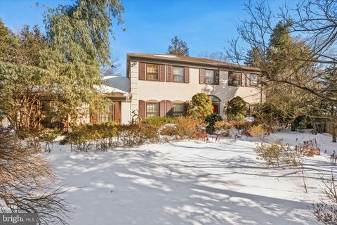 Photo of 612 Argyle Circle, WYNNEWOOD, PA 19096 (MLS # PAMC2167338)