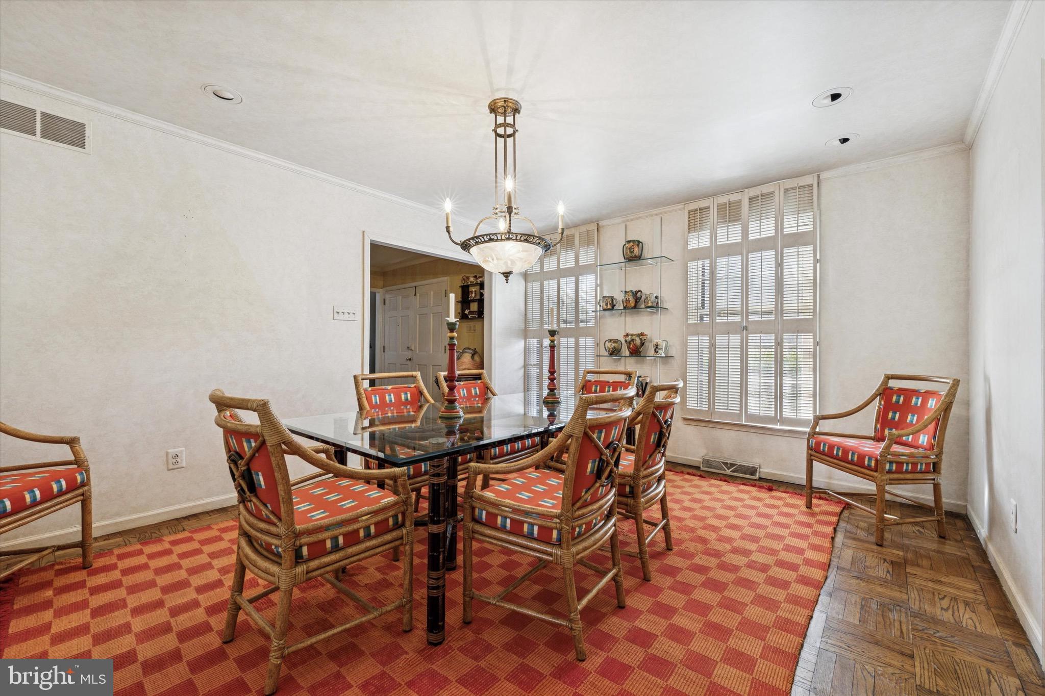 WYNNEWOOD - Residential