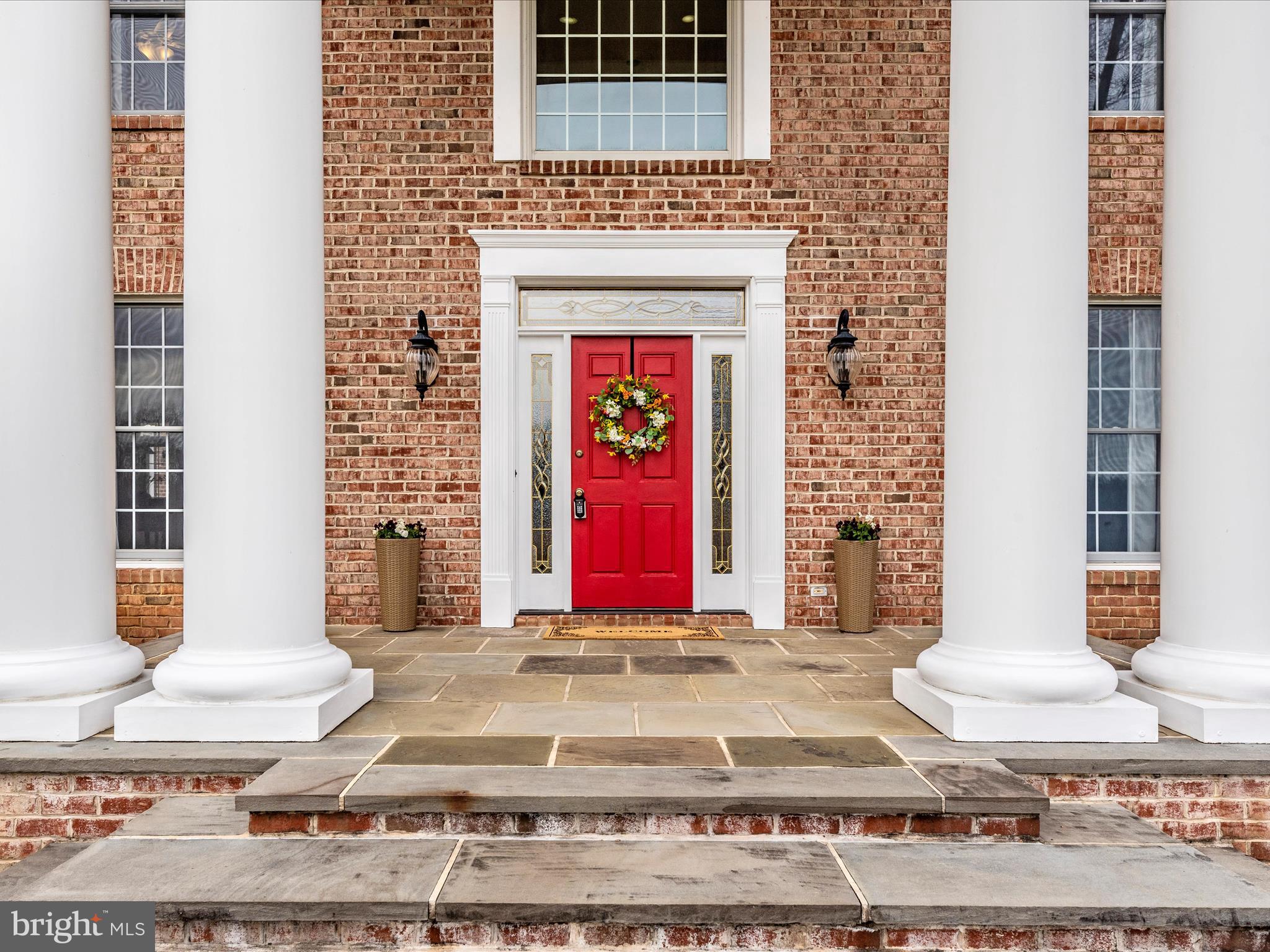 RIVER DOWNS - Residential