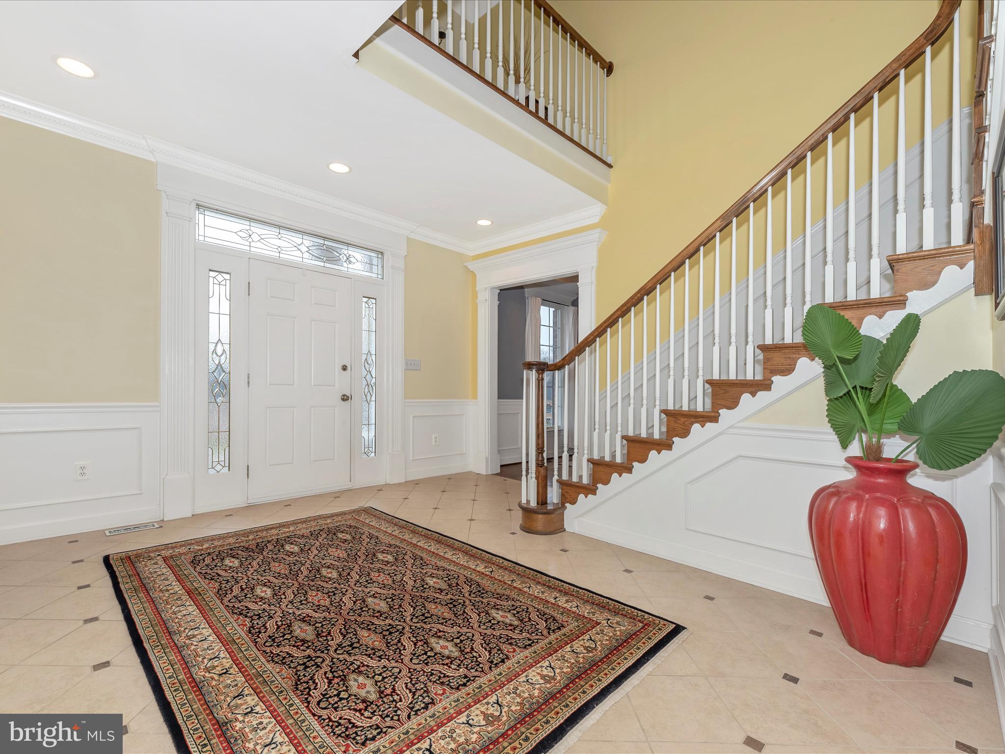 RIVER DOWNS - Residential