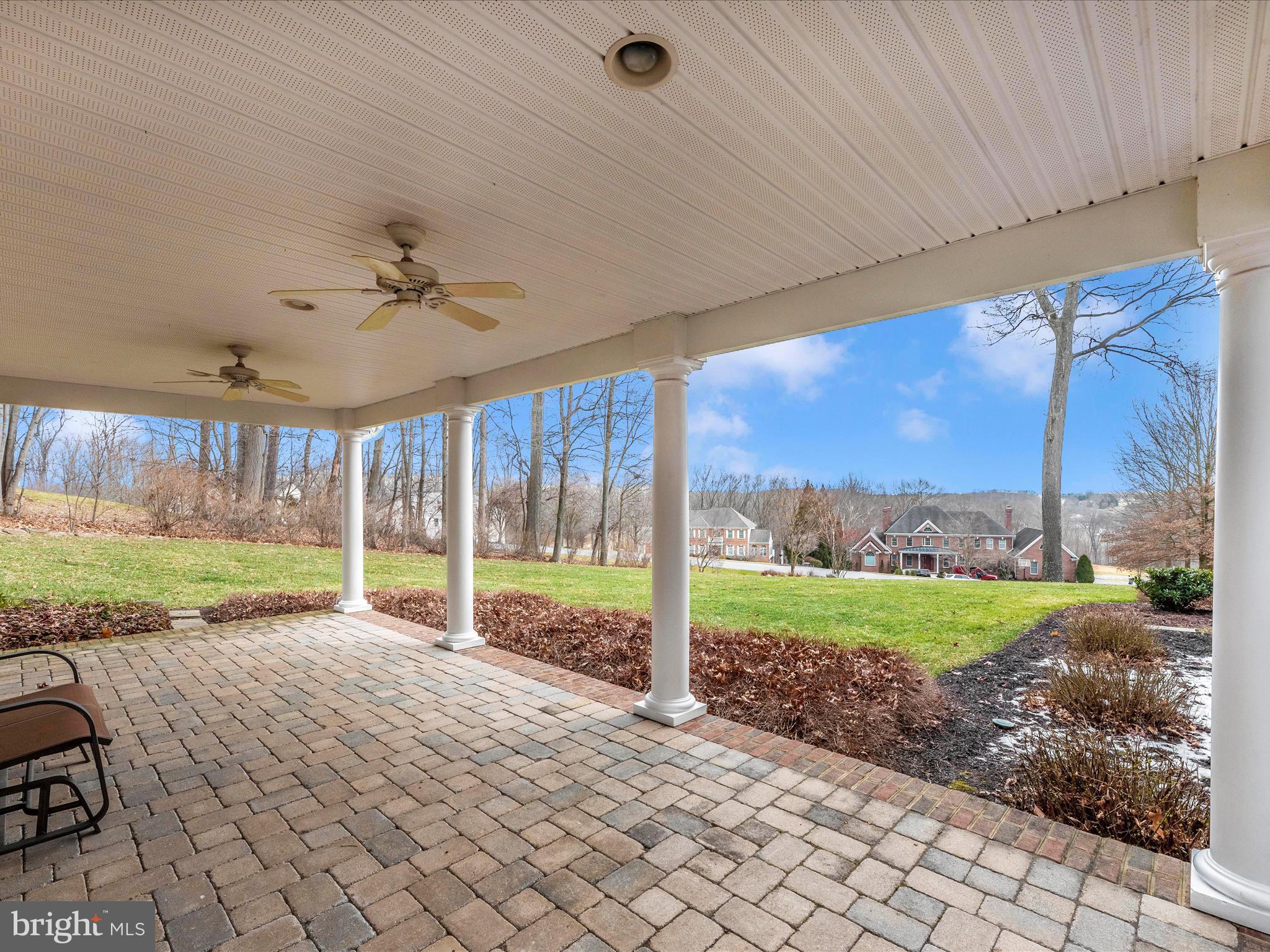 RIVER DOWNS - Residential