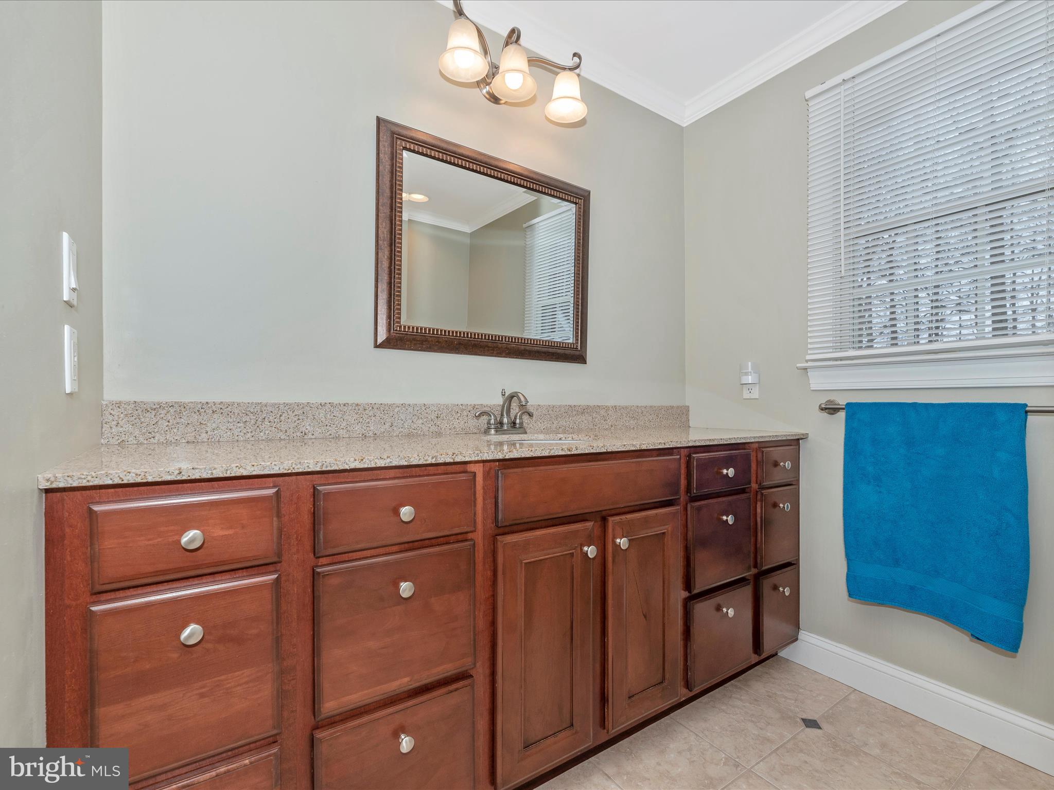 RIVER DOWNS - Residential