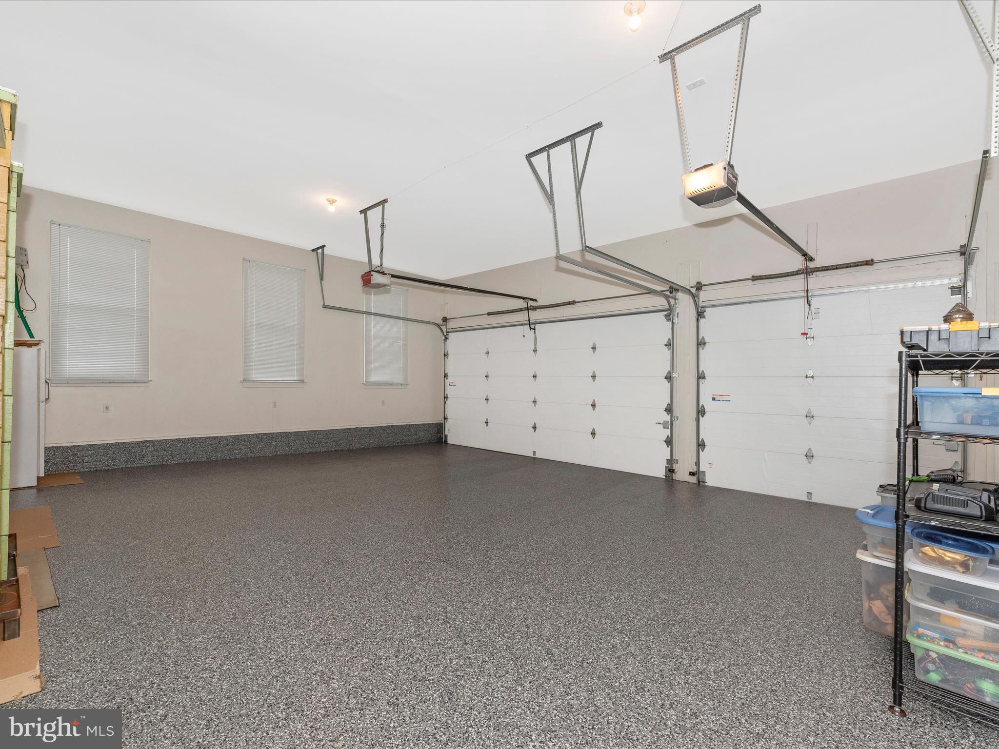 RIVER DOWNS - Residential