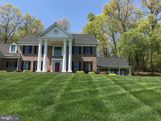 RIVER DOWNS - Residential