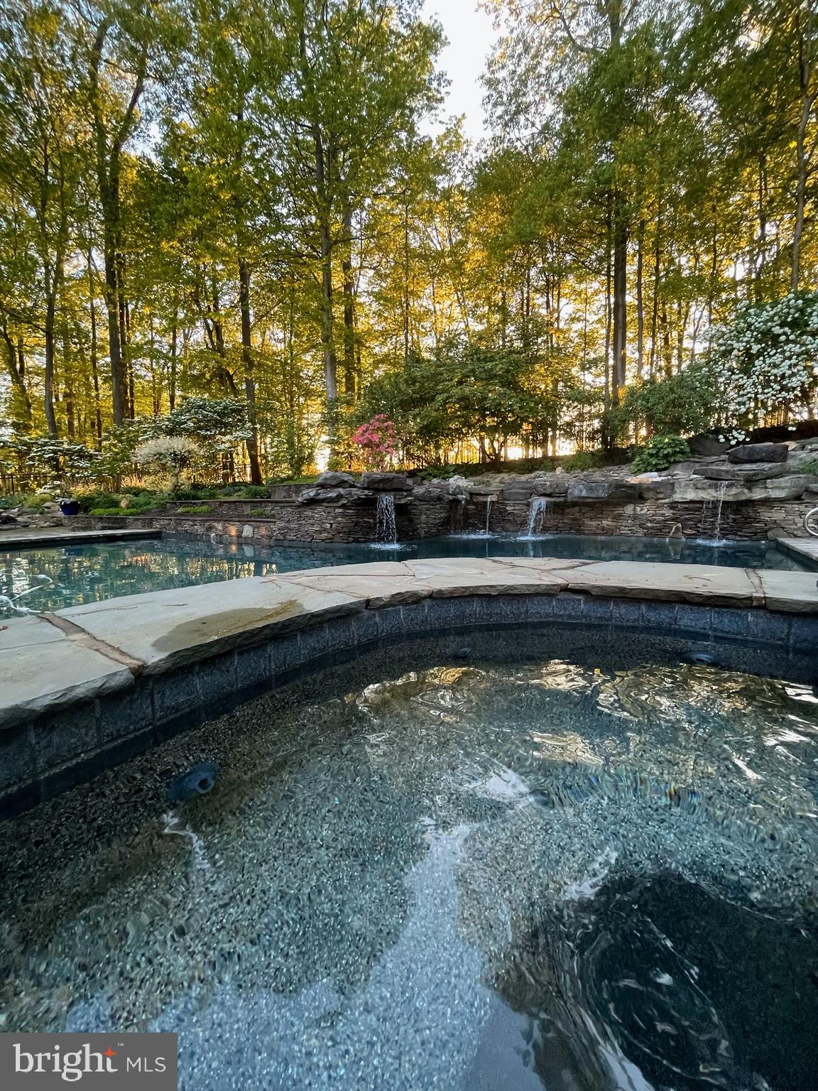 RIVER DOWNS - Residential